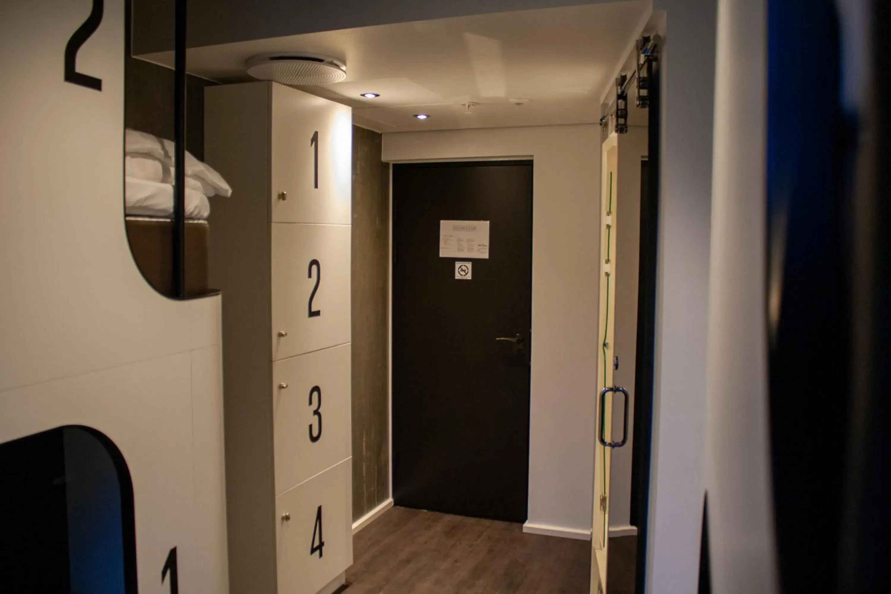 Triple Room in Next House Copenhagen Triple Room in Next House Copenhagen