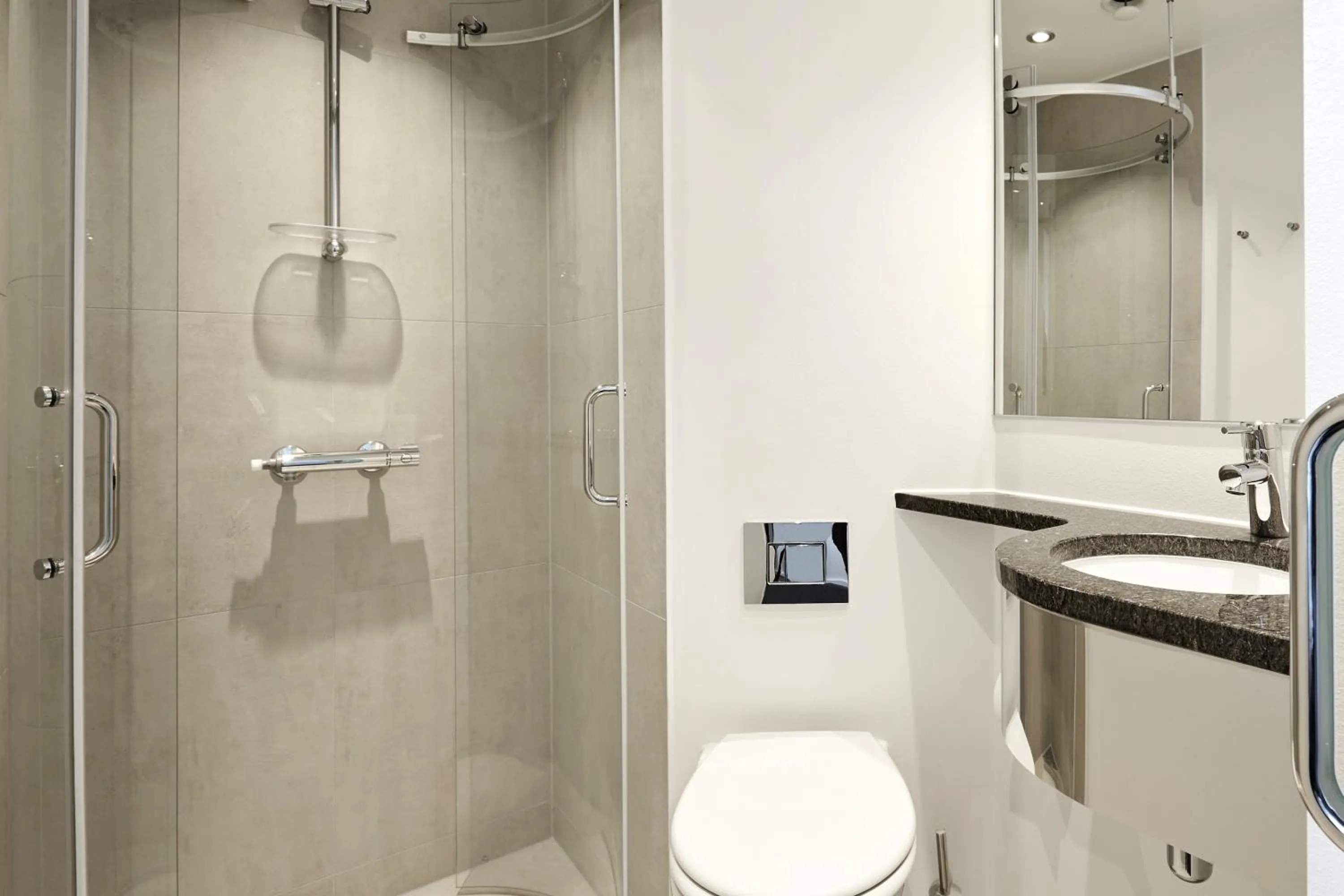 Toilet in Next House Copenhagen