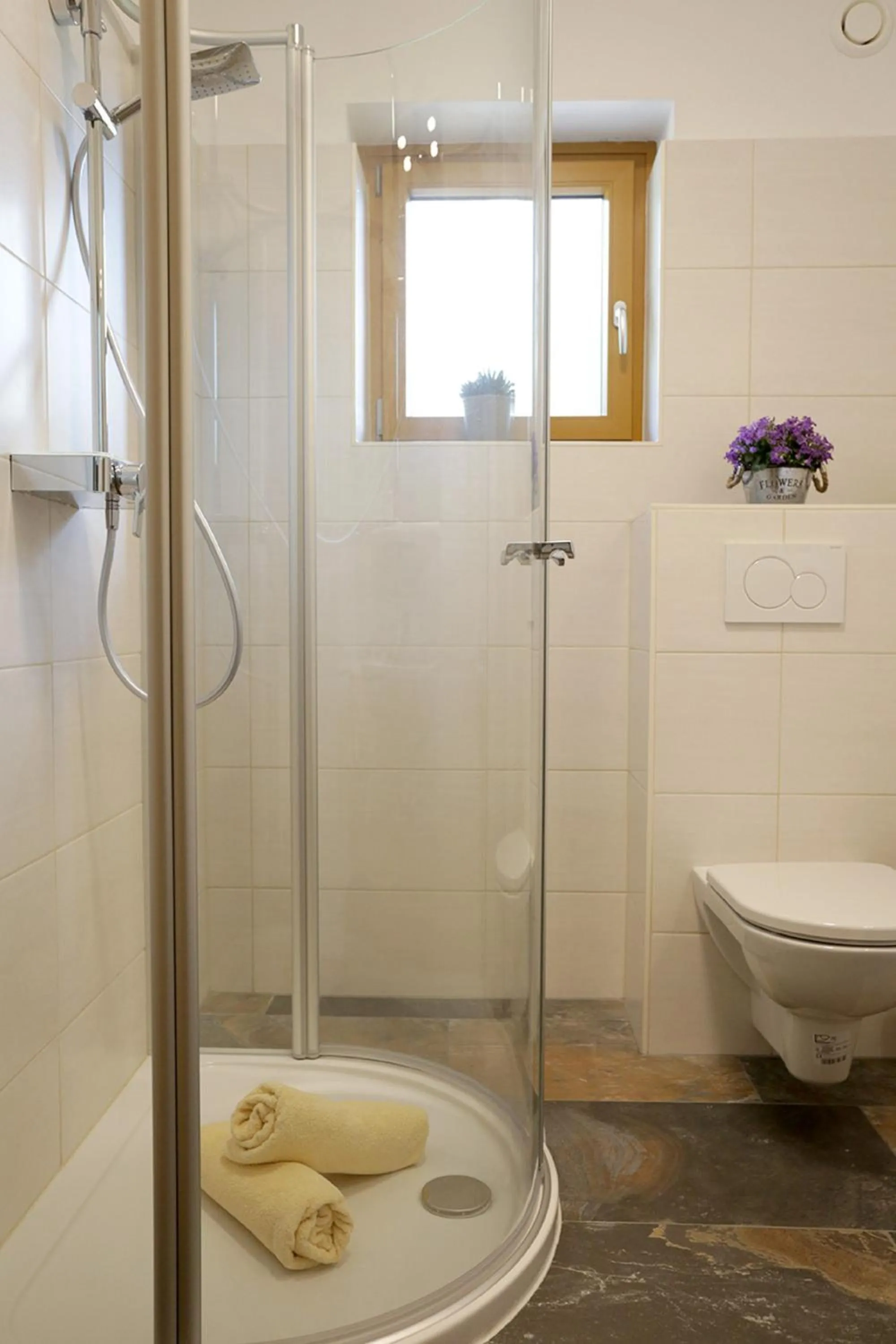Bathroom in Pesentheinerhof