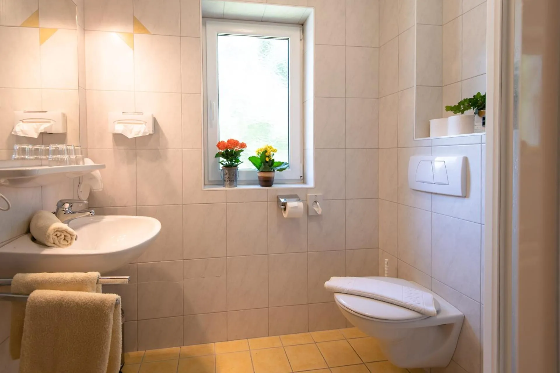 Bathroom in Pesentheinerhof