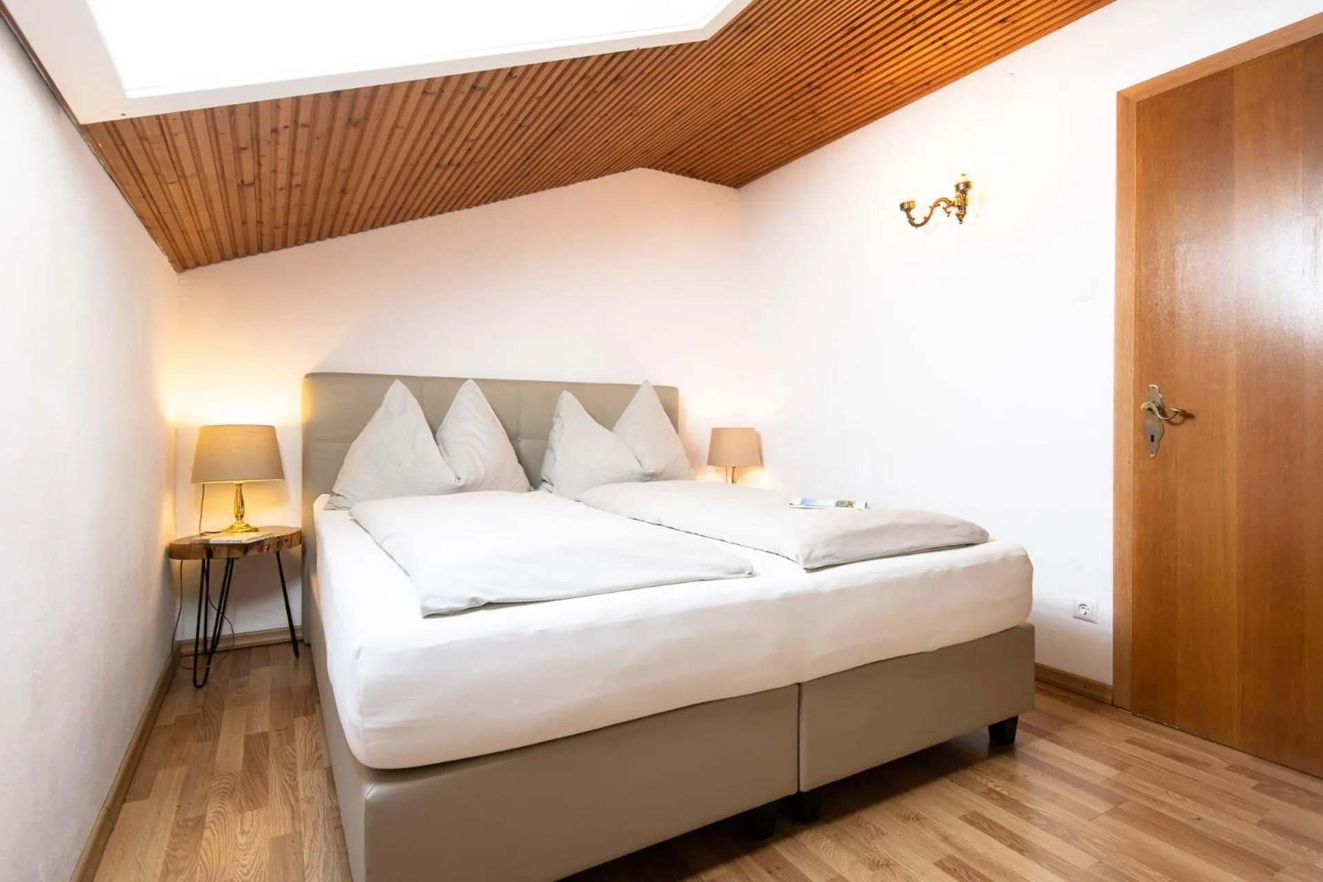 Bedroom, Bed in Pesentheinerhof