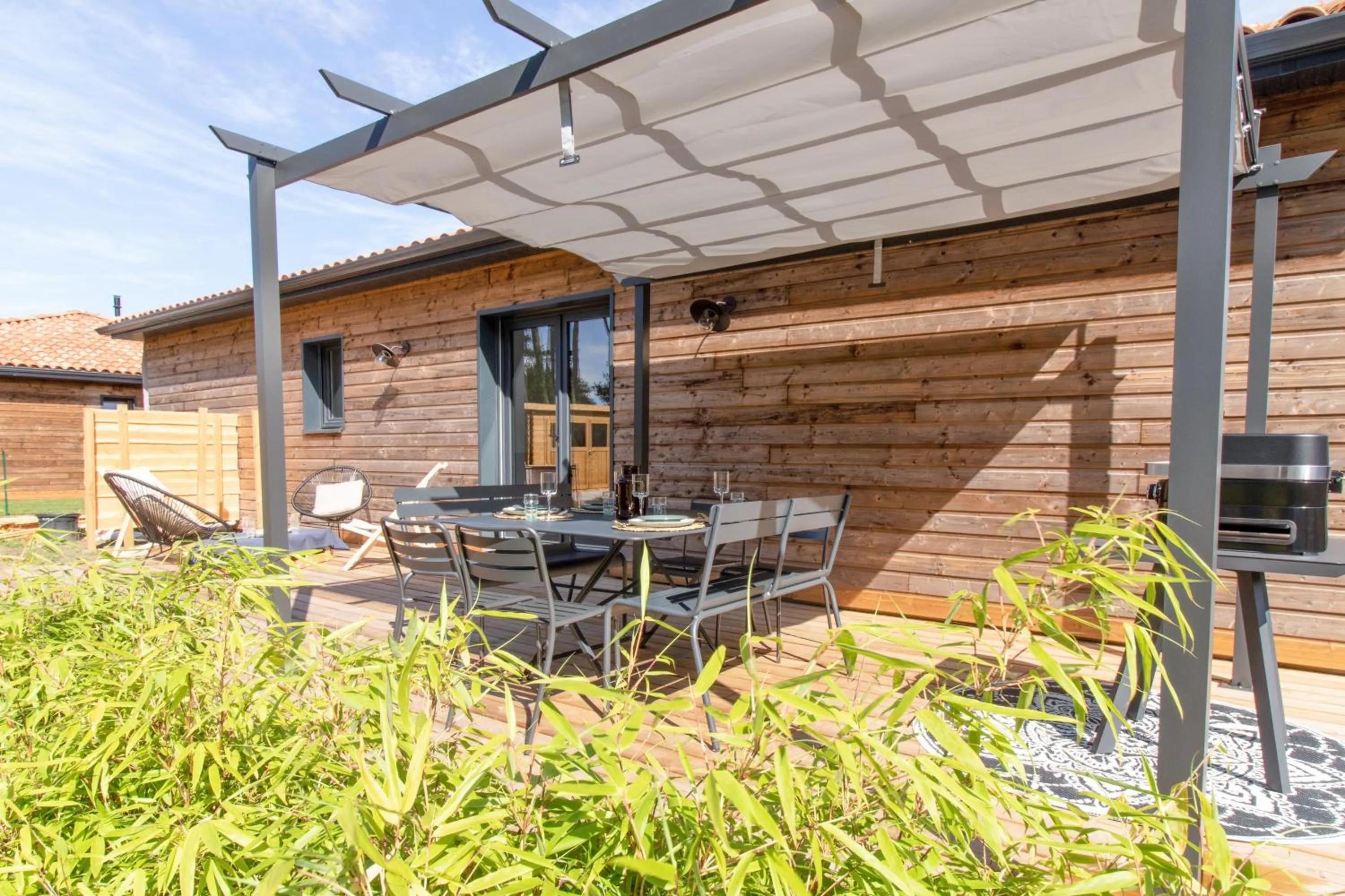 Property building in Maison Gemme a Landes