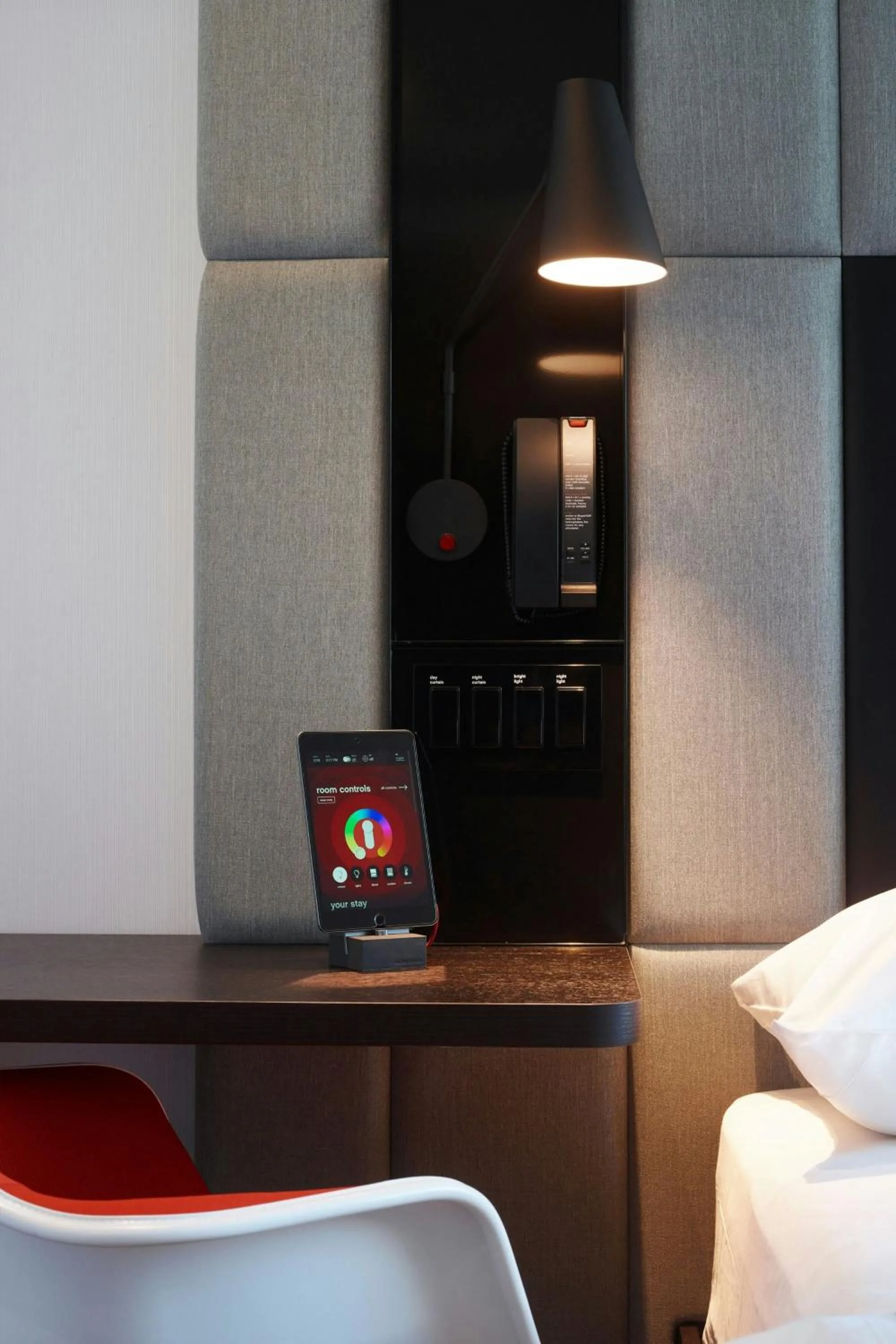 Bedroom, Bed in citizenM San Francisco Union Square