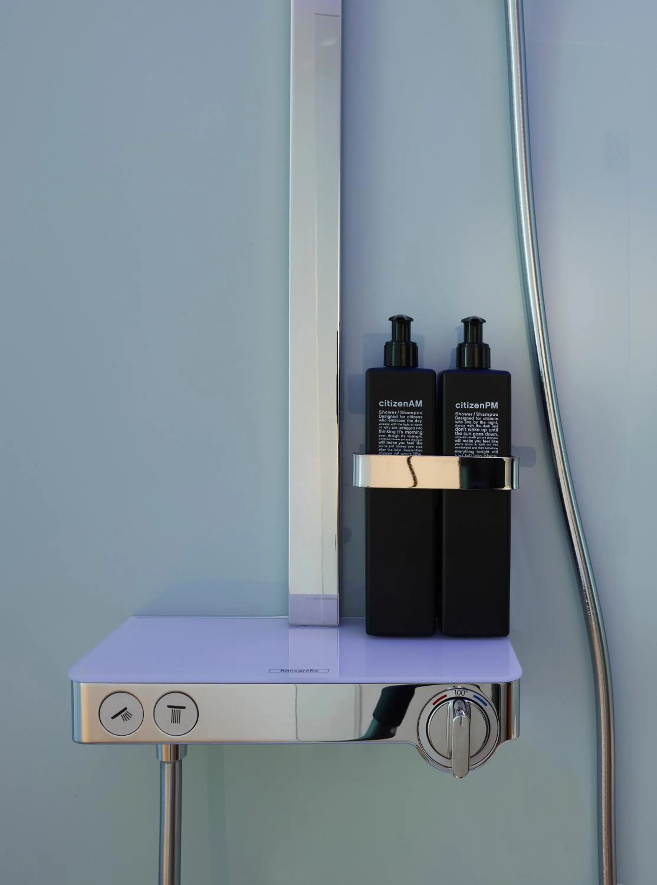 Shower in citizenM San Francisco Union Square