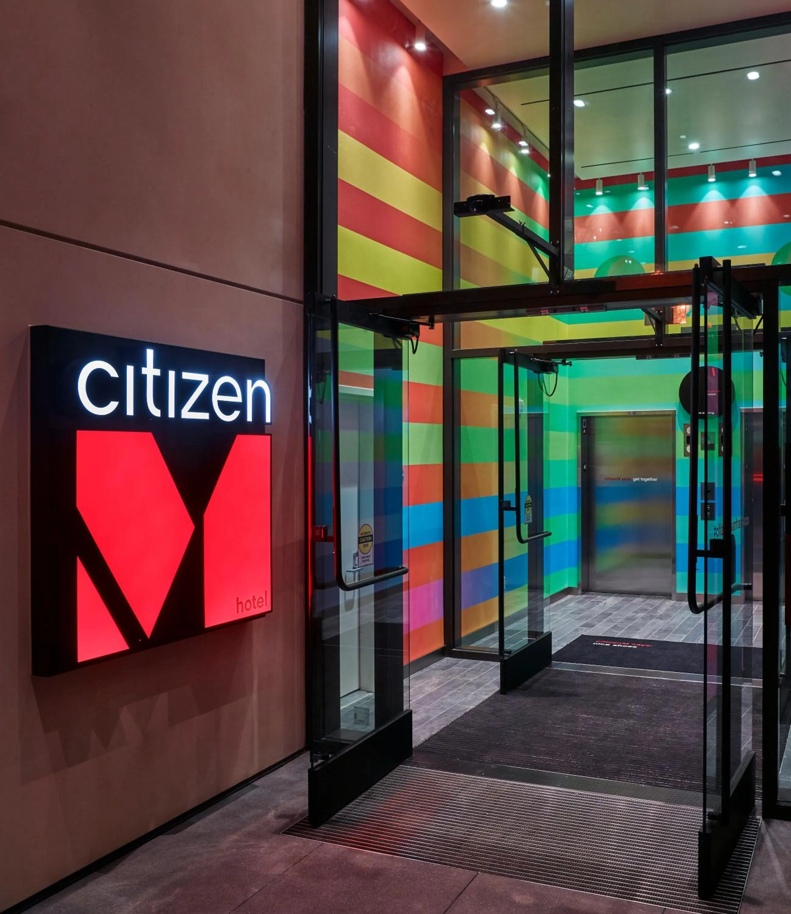 Facade/entrance in citizenM San Francisco Union Square