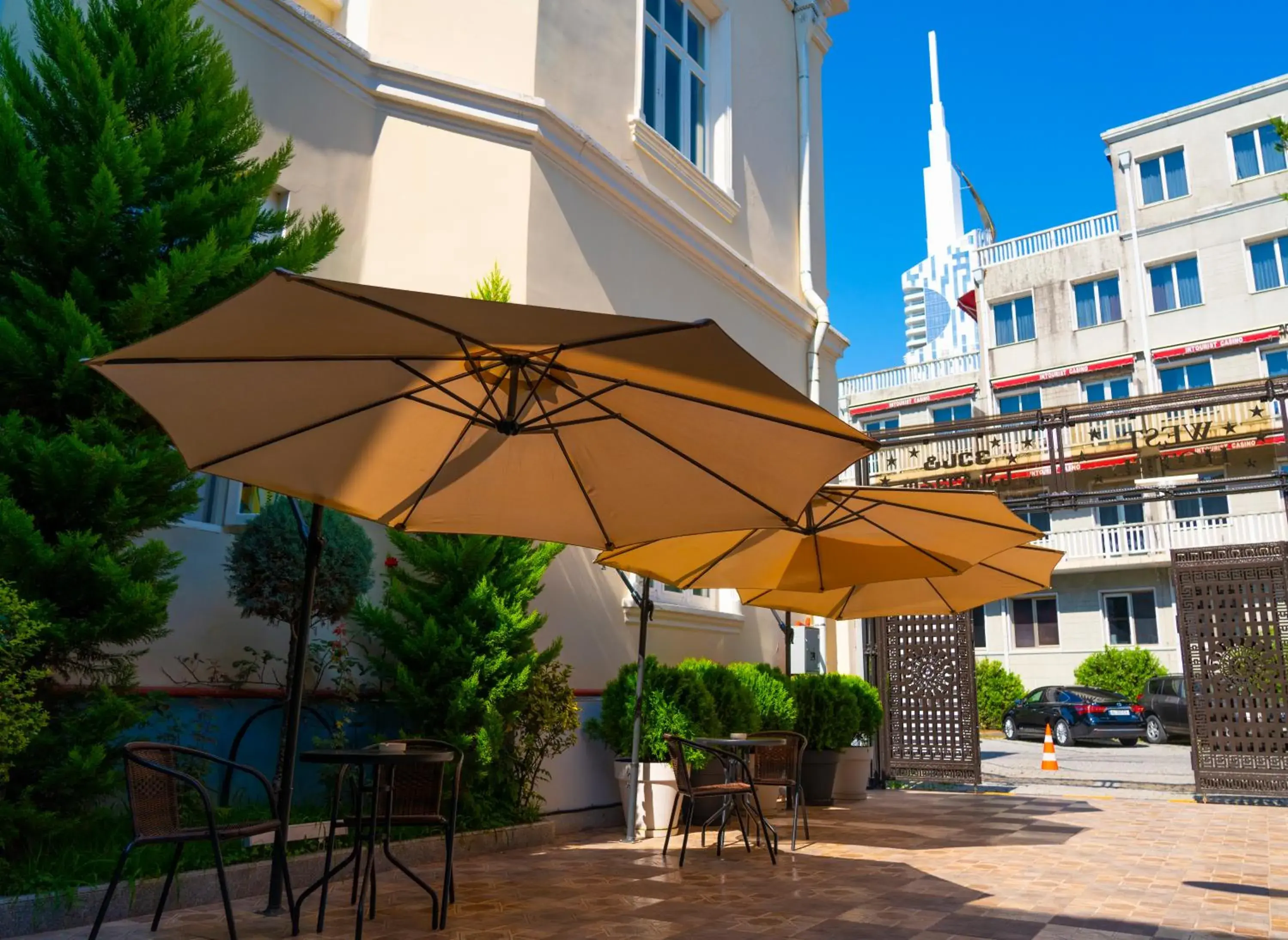 Quiet street view in Batumi West Hotel Quiet street view in Batumi West Hotel