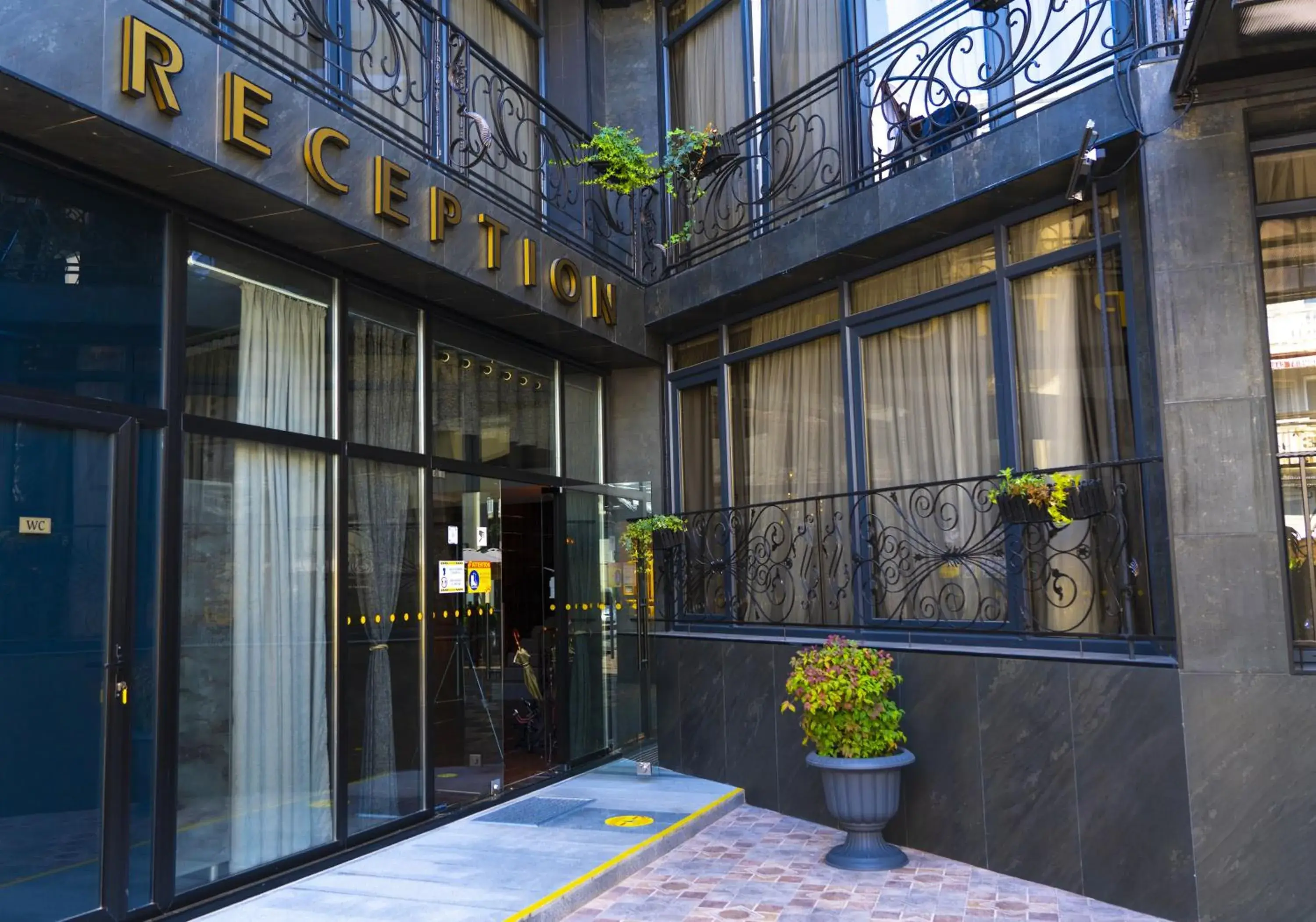 Facade/entrance in Batumi West Hotel Facade/entrance in Batumi West Hotel