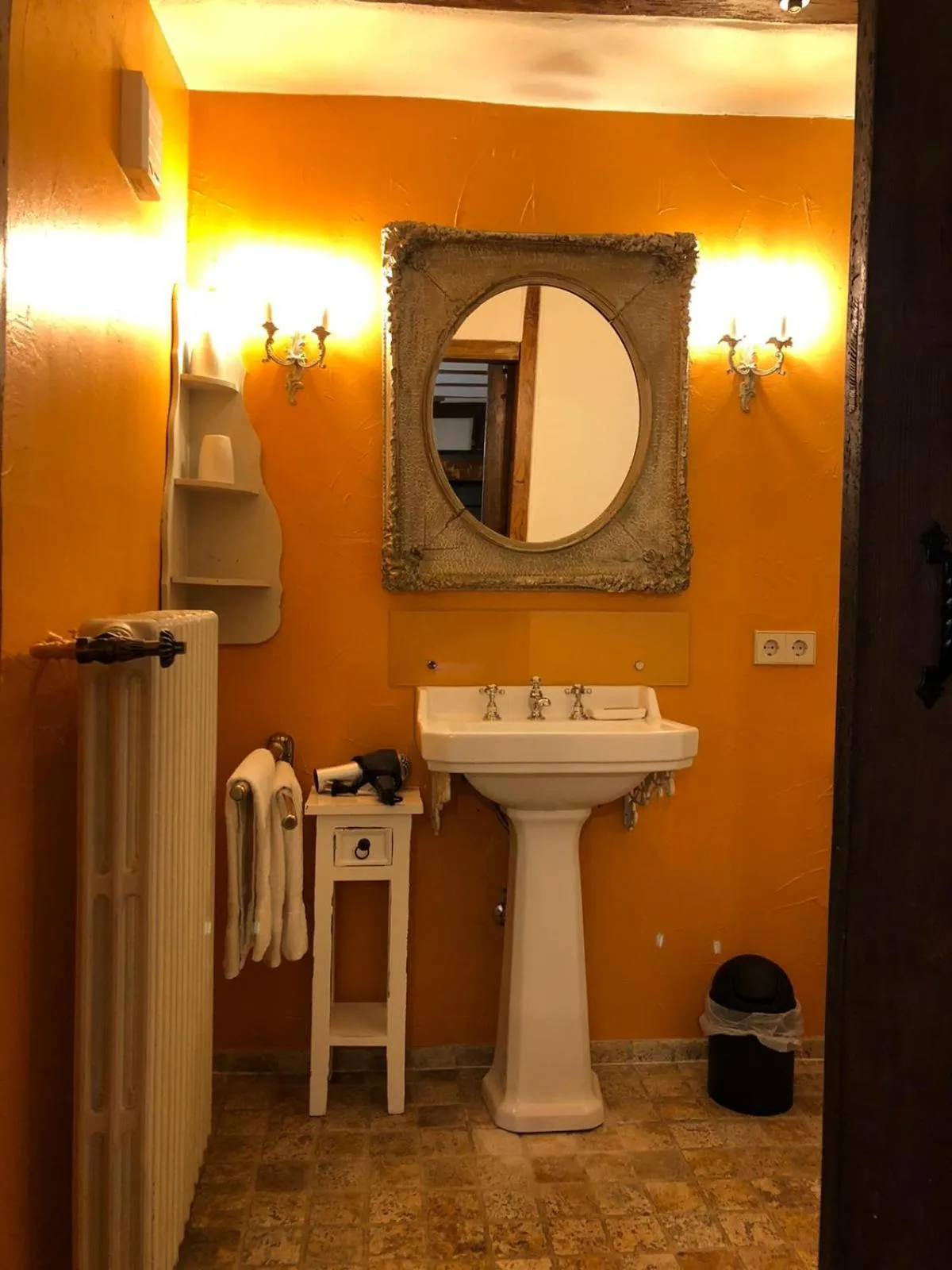 Shower in Hotel de Charme 'zum Schiff'