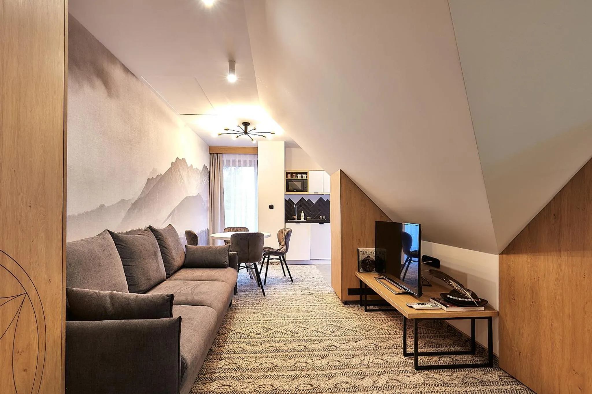 TV and multimedia in Tatra Square Apartments