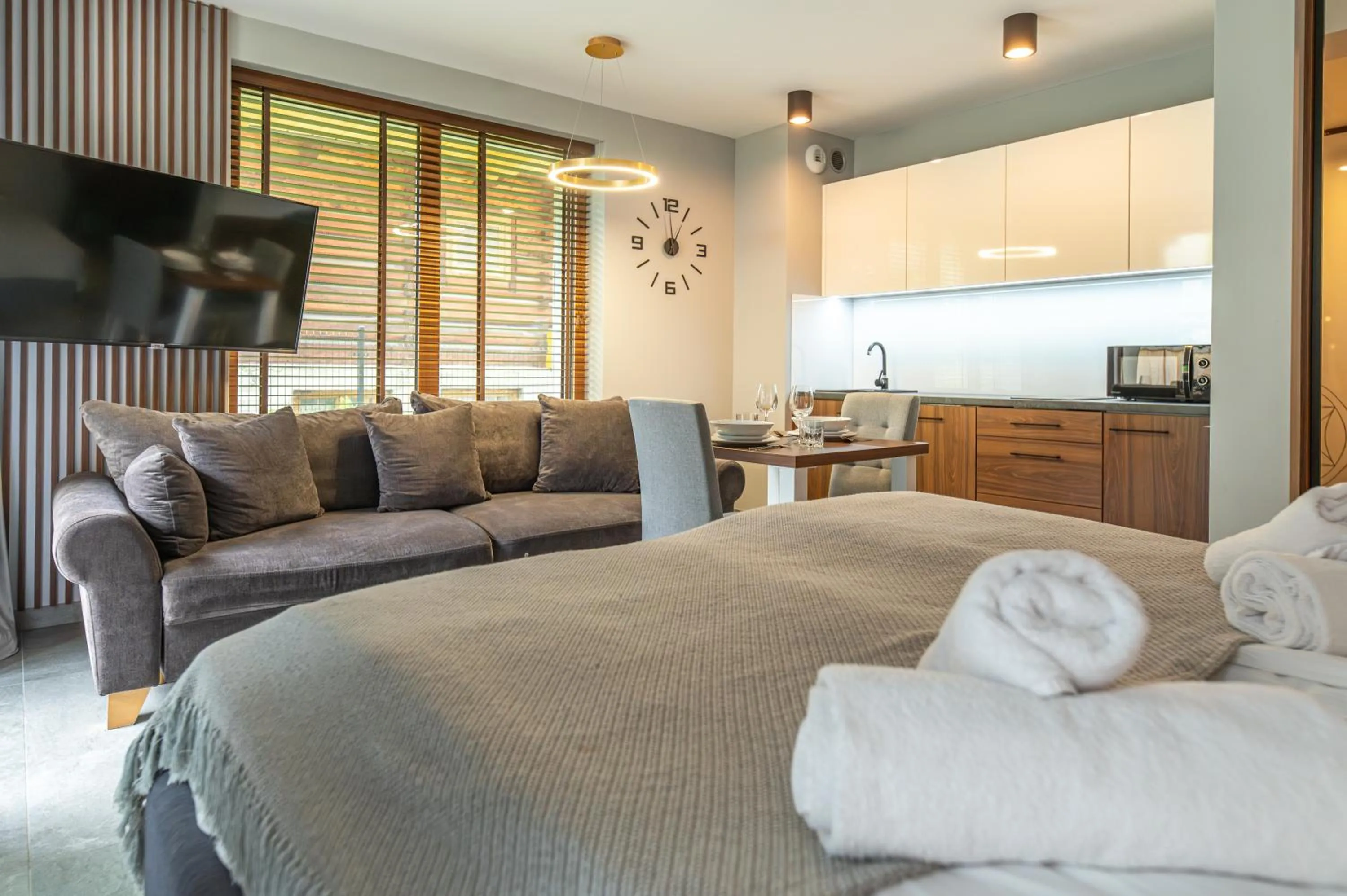 Bed in Tatra Square Apartments