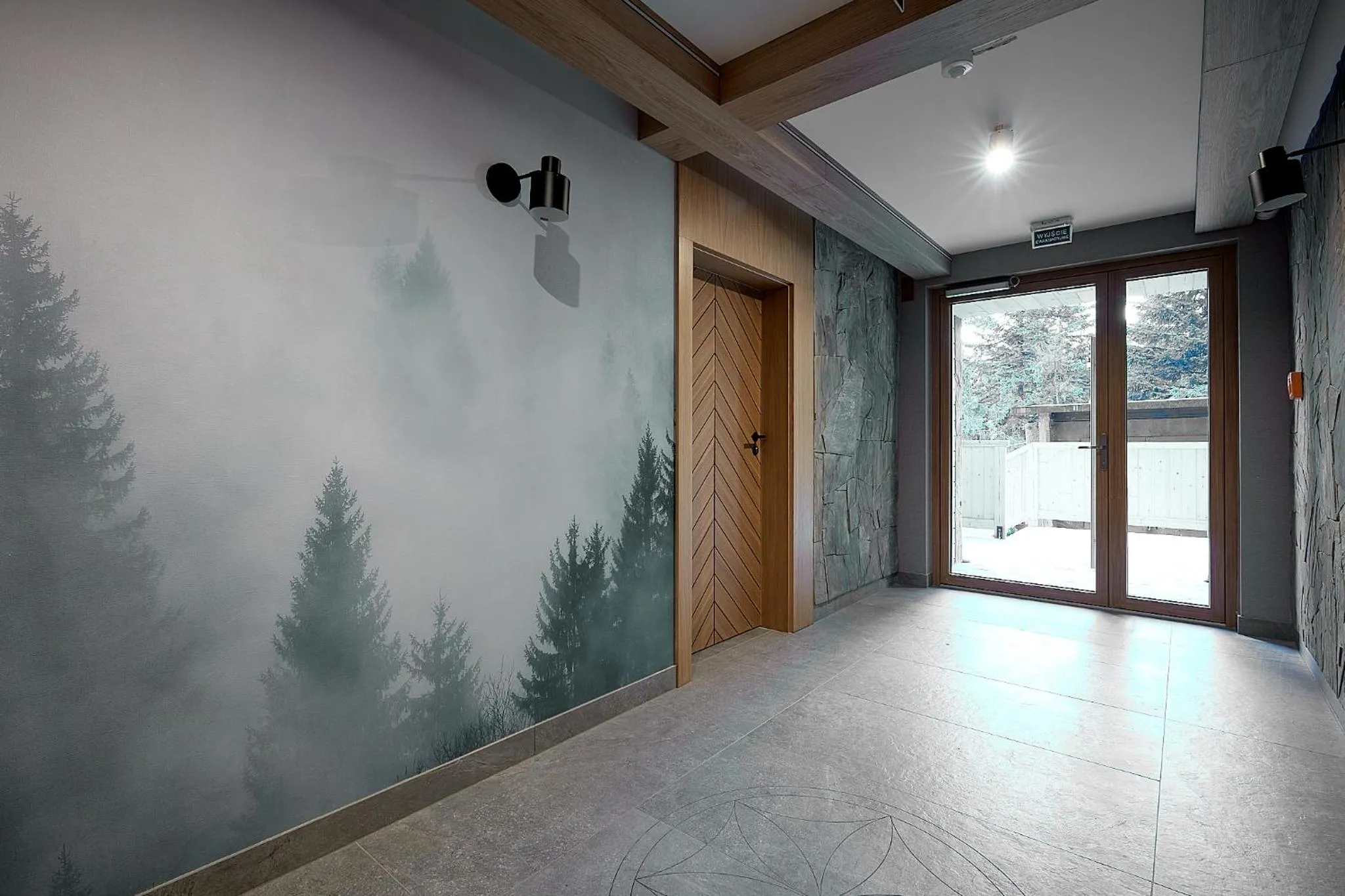 Facade/entrance in Tatra Square Apartments