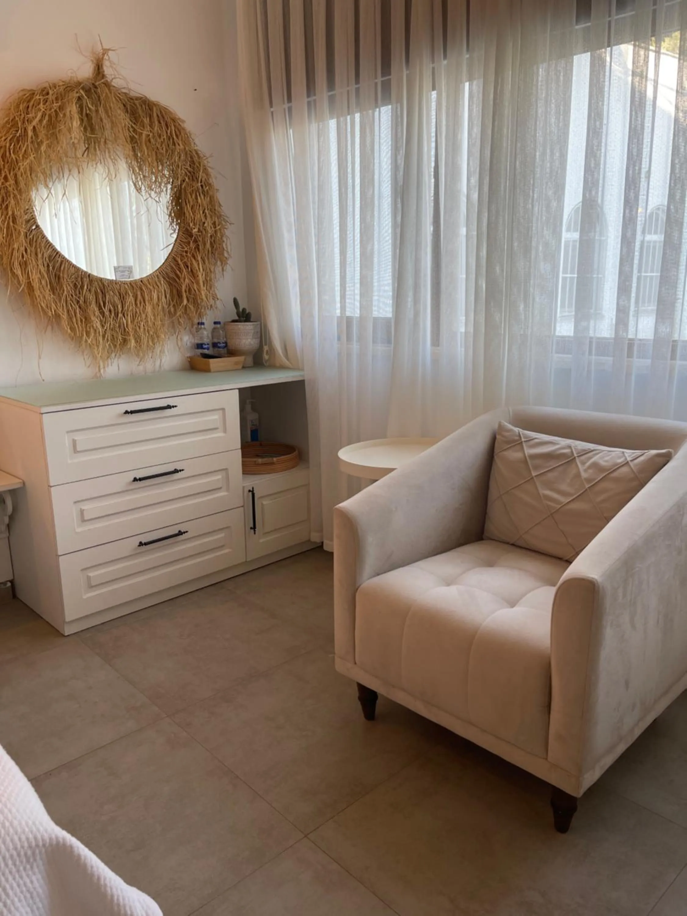 Seating area in Liman Hotel Gümüslük - Adult Only