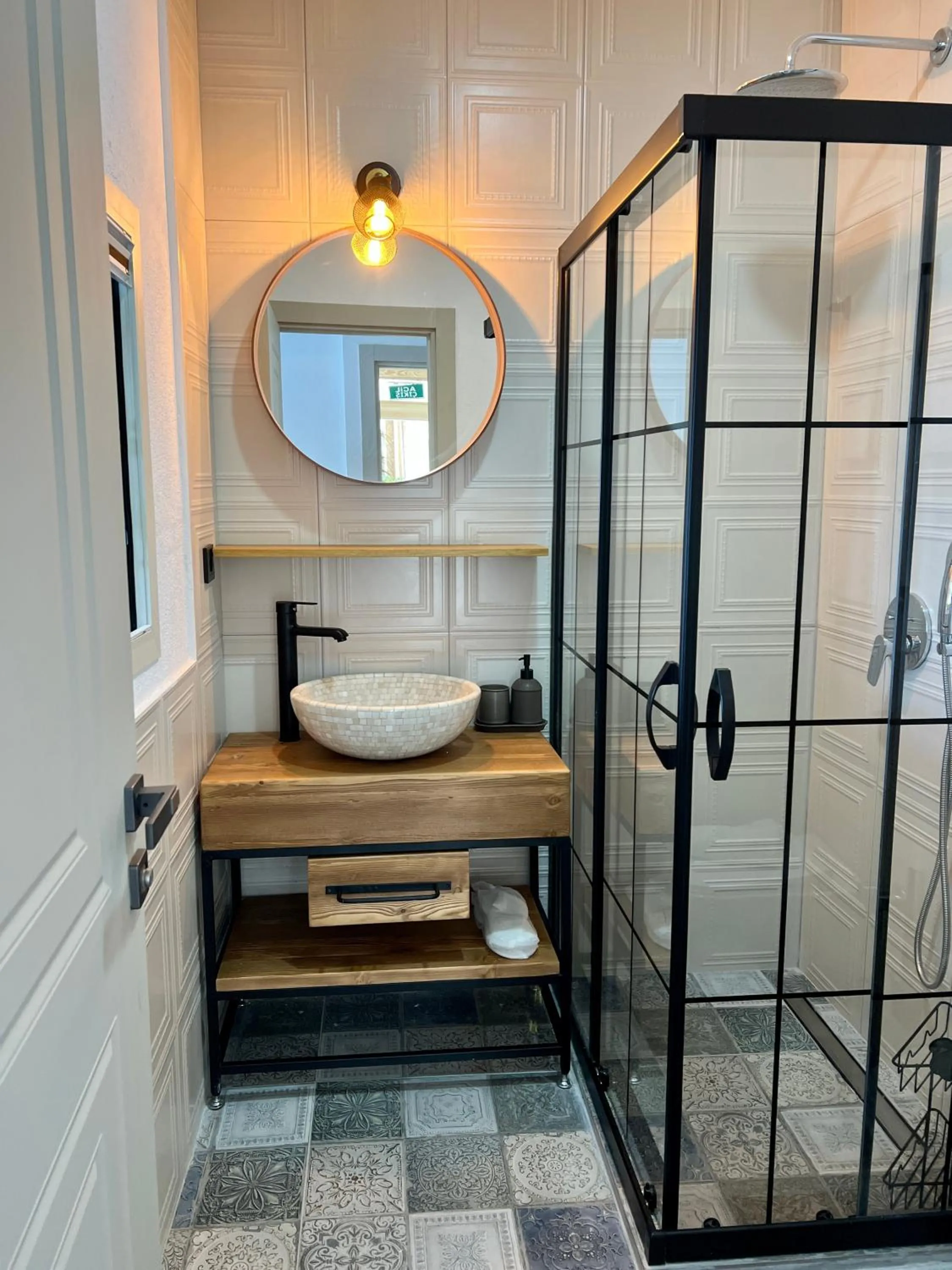 Bathroom in Liman Hotel Gümüslük - Adult Only