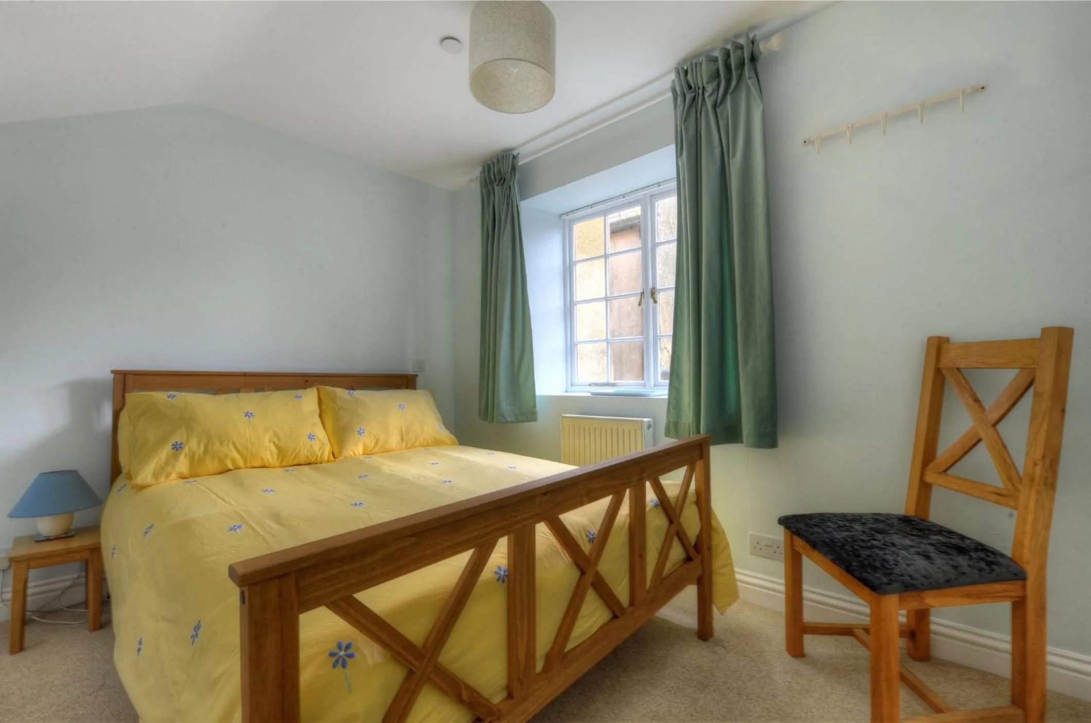 Property building, Bed in Tudor Cottage