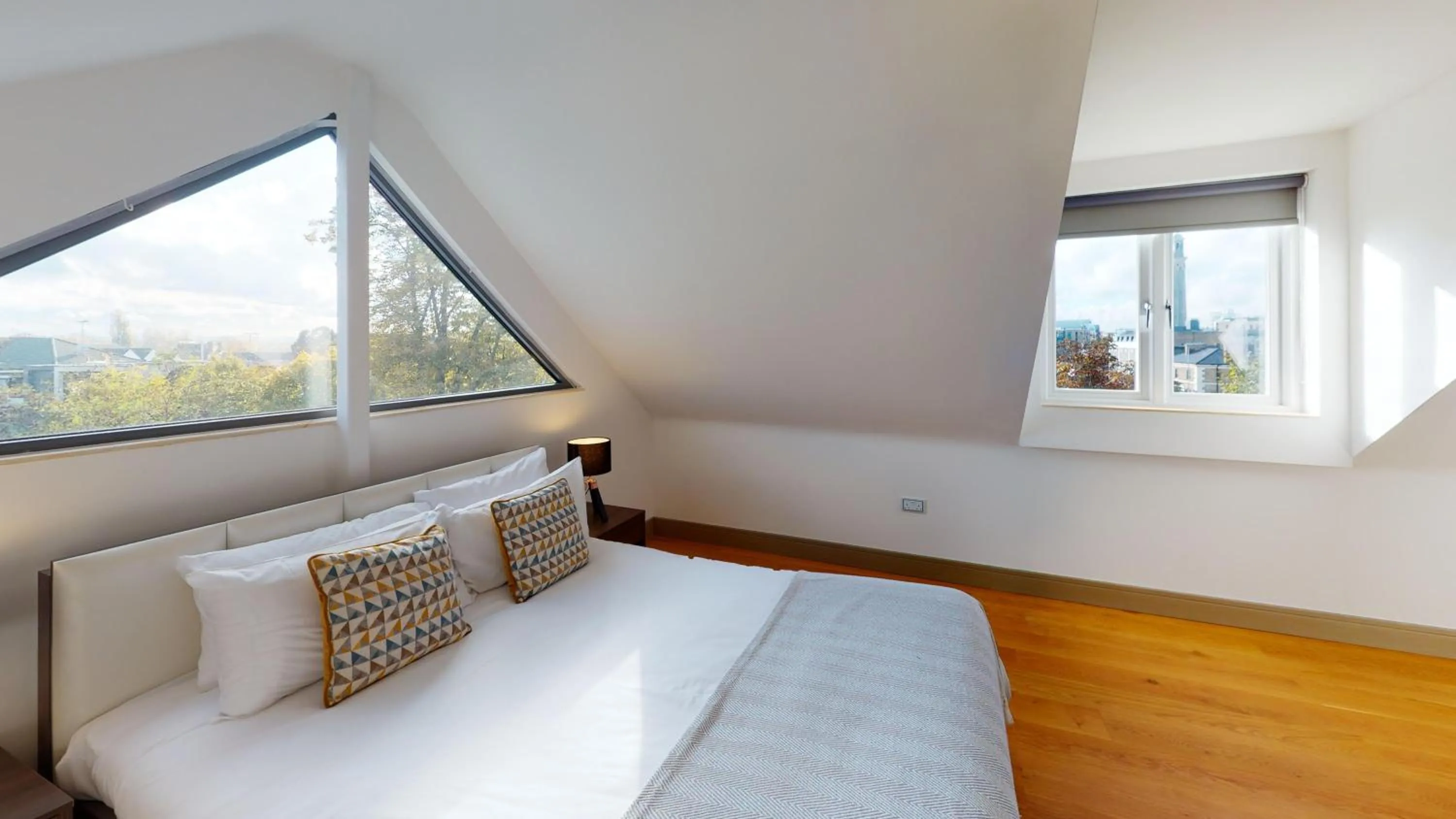 Bedroom in Charles Hope London Kew Bridge