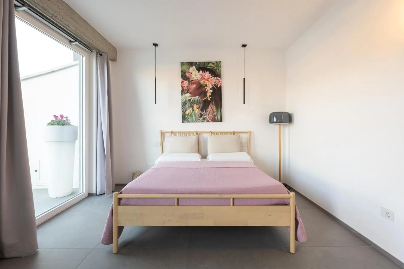 Bed in Tropicana Suite - Adults Only