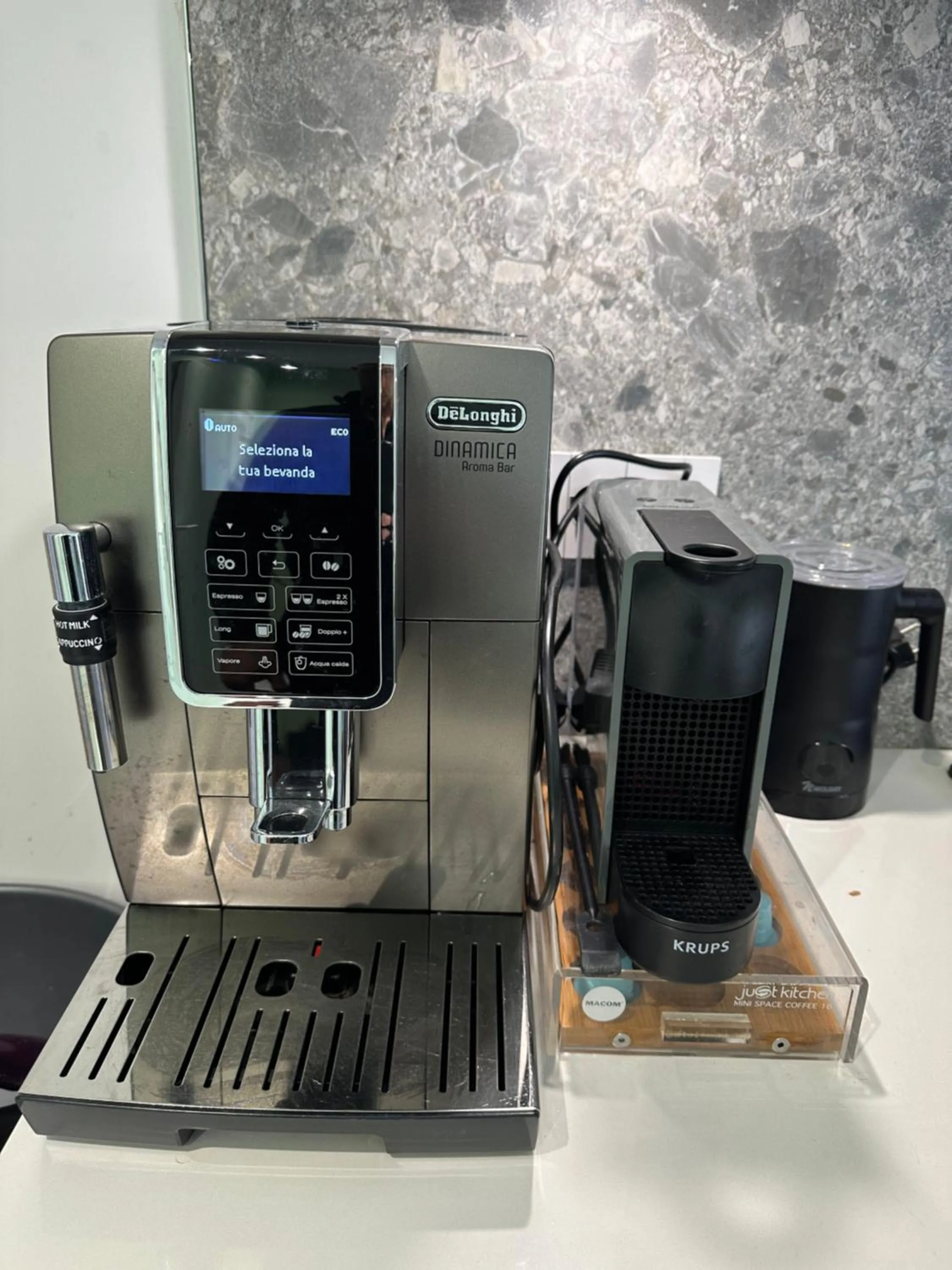 Coffee/tea facilities in Tropicana Suite - Adults Only