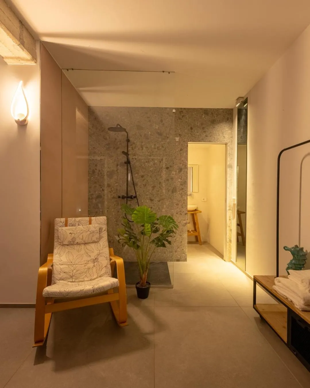 Tropicana Suite - Adults Only