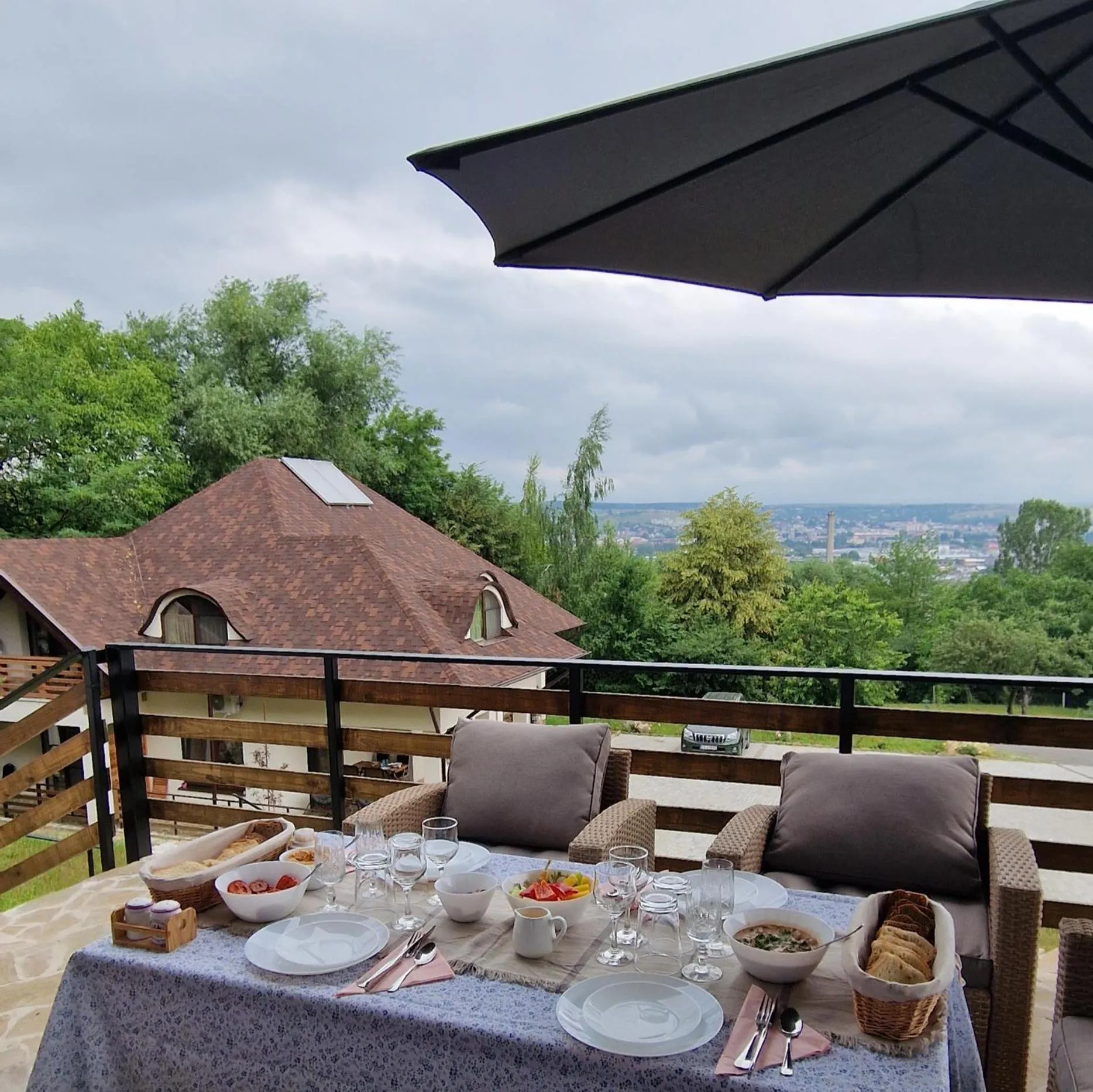 Property building in Provence Suceava