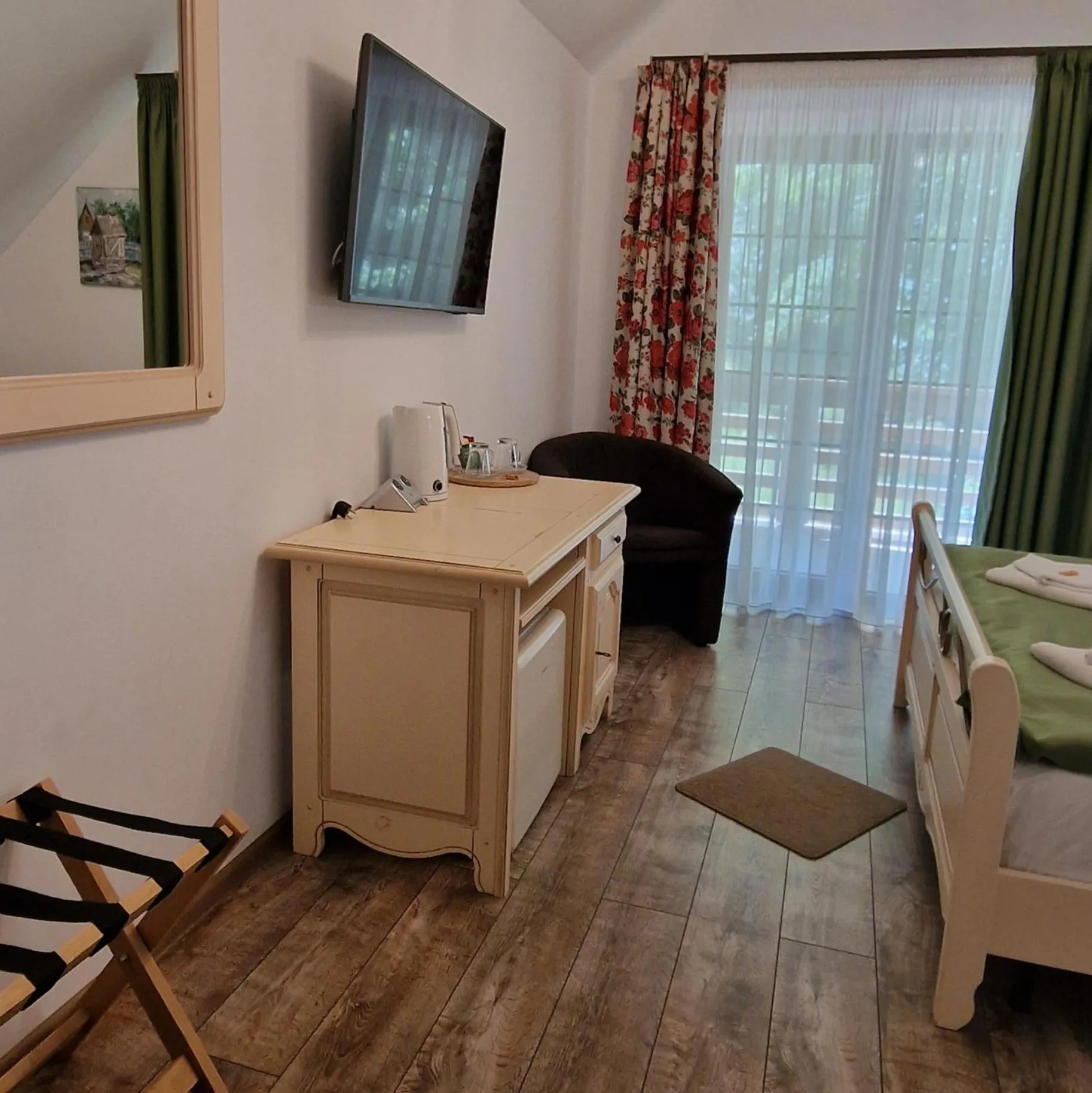 Bedroom, Bed in Provence Suceava