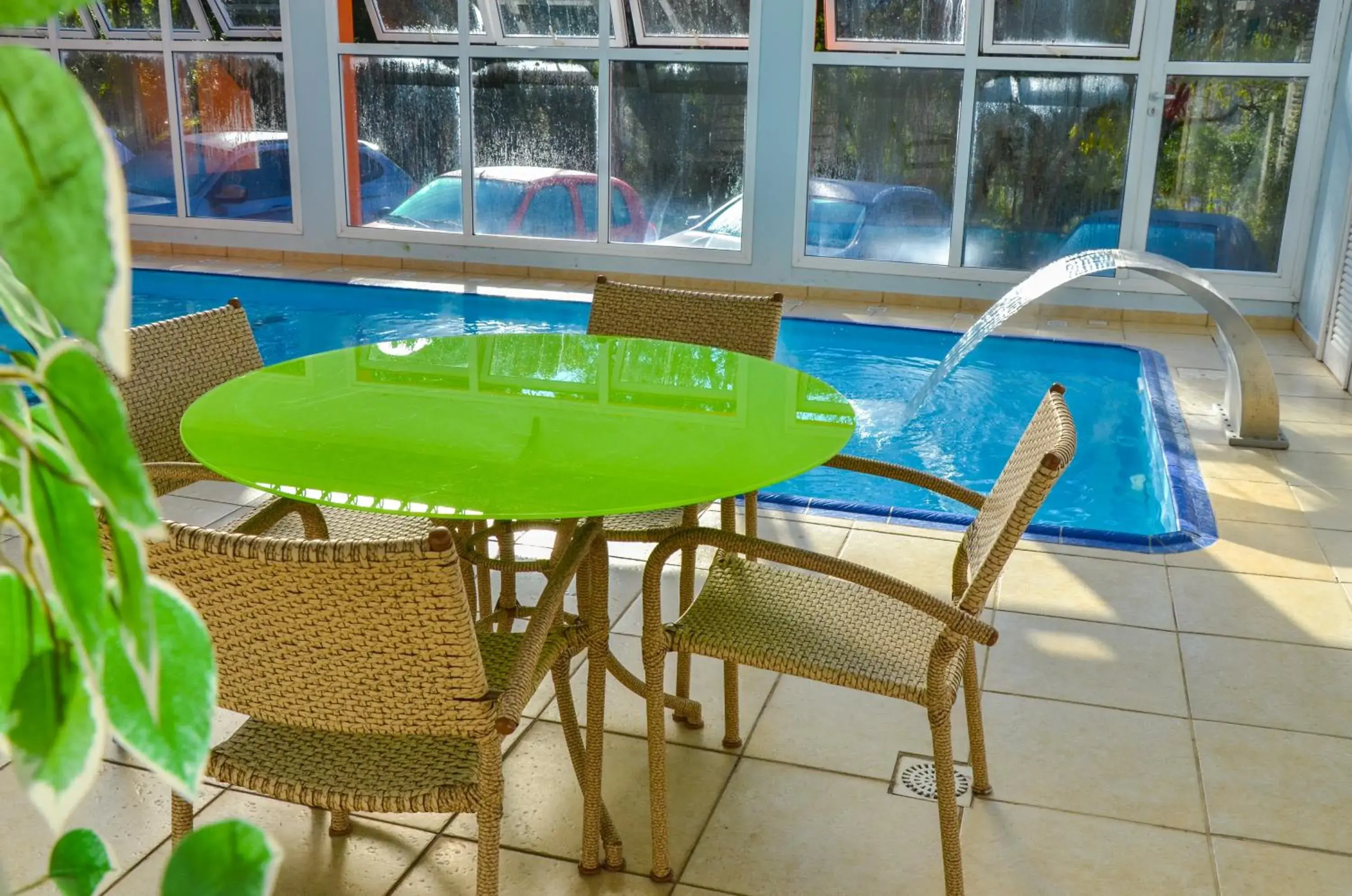 Swimming pool in Hotel Renascença Swimming pool in Hotel Renascença