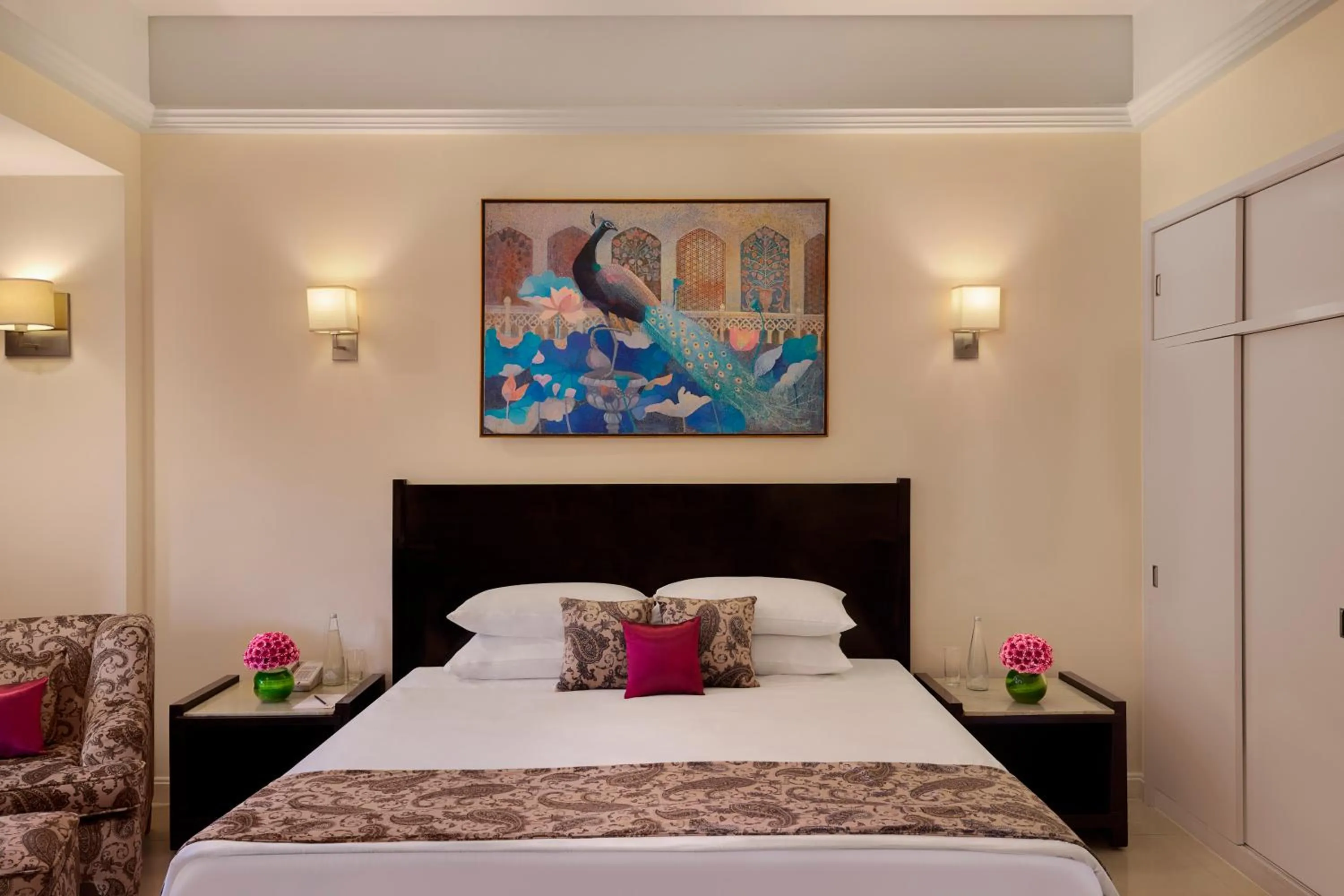 Bed in Gateway Aurangabad - Chhatrapati Sambhaji Nagar