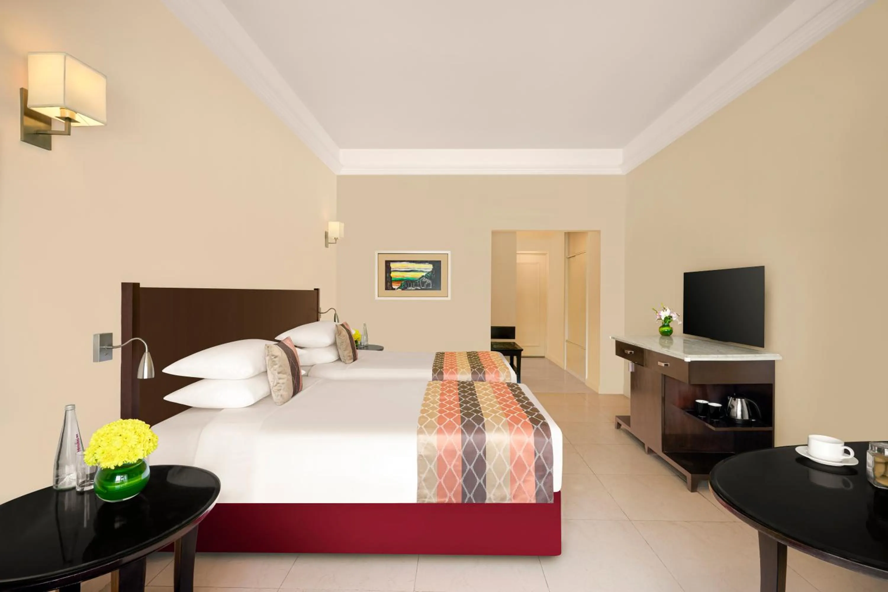 Bedroom, Bed in Gateway Aurangabad - Chhatrapati Sambhaji Nagar
