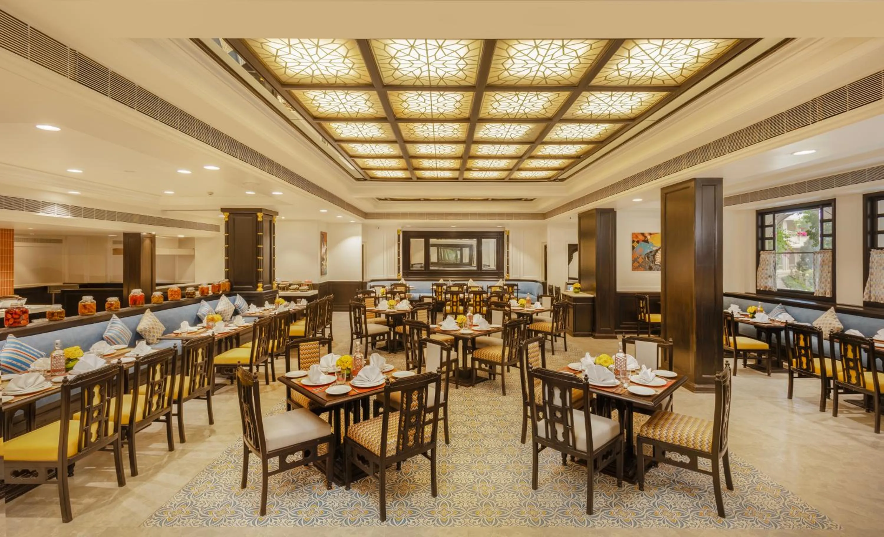 Restaurant/places to eat in Gateway Aurangabad - Chhatrapati Sambhaji Nagar