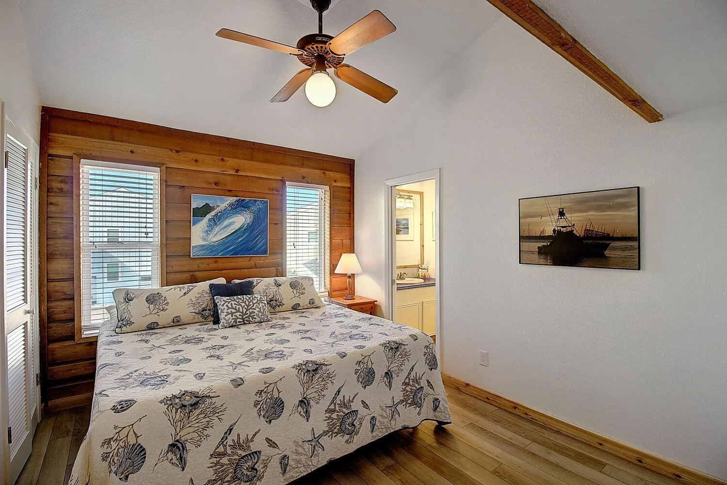 Other, Bed in Titas Sandcastle LC17 Pet Friendly