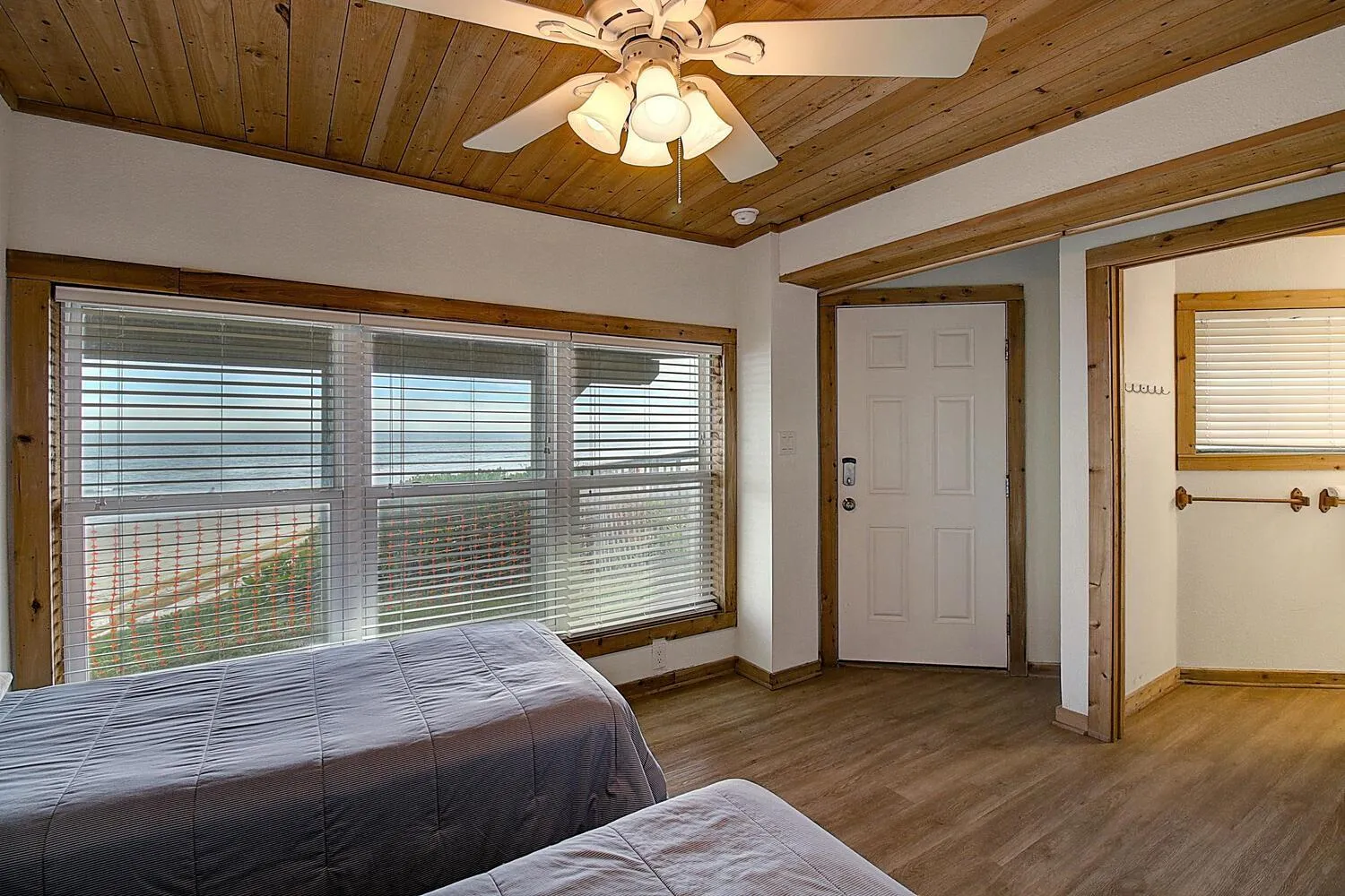 Other, Bed in Titas Sandcastle LC17 Pet Friendly