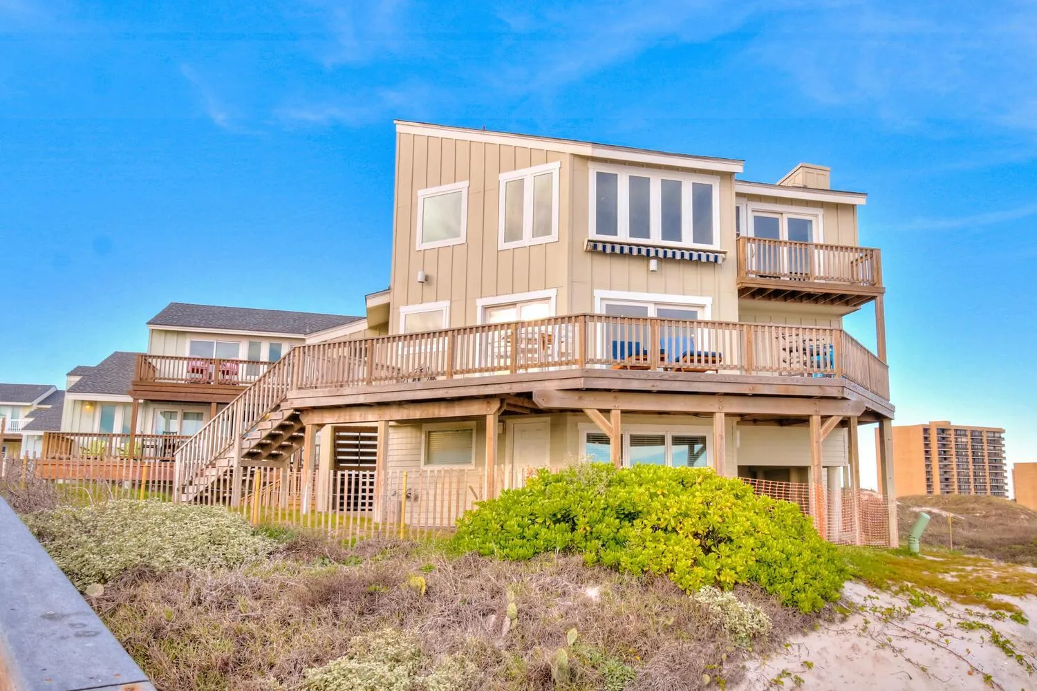 Other in Titas Sandcastle LC17 Pet Friendly