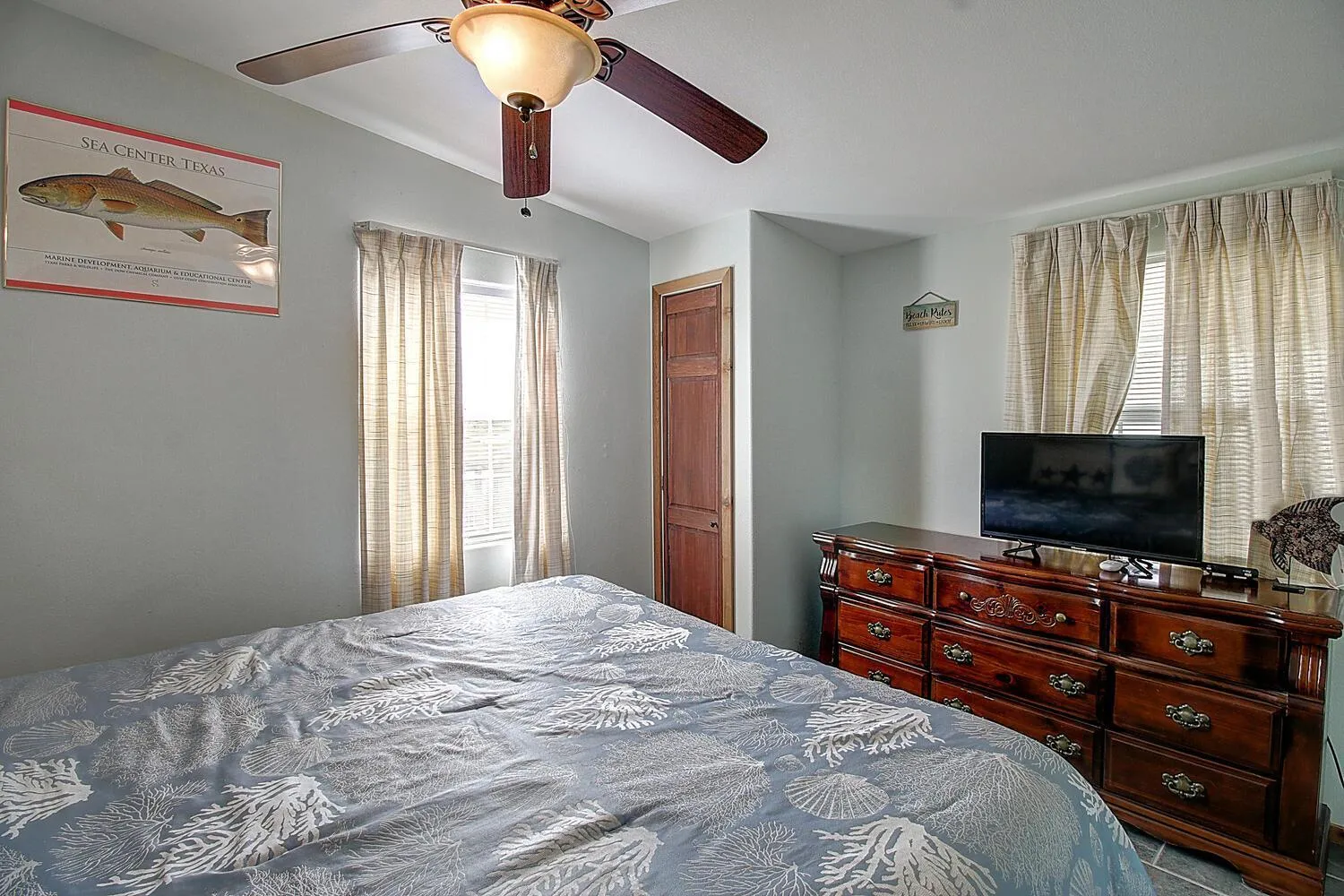 Other, Bed in Blue Water Fisherman 614SP