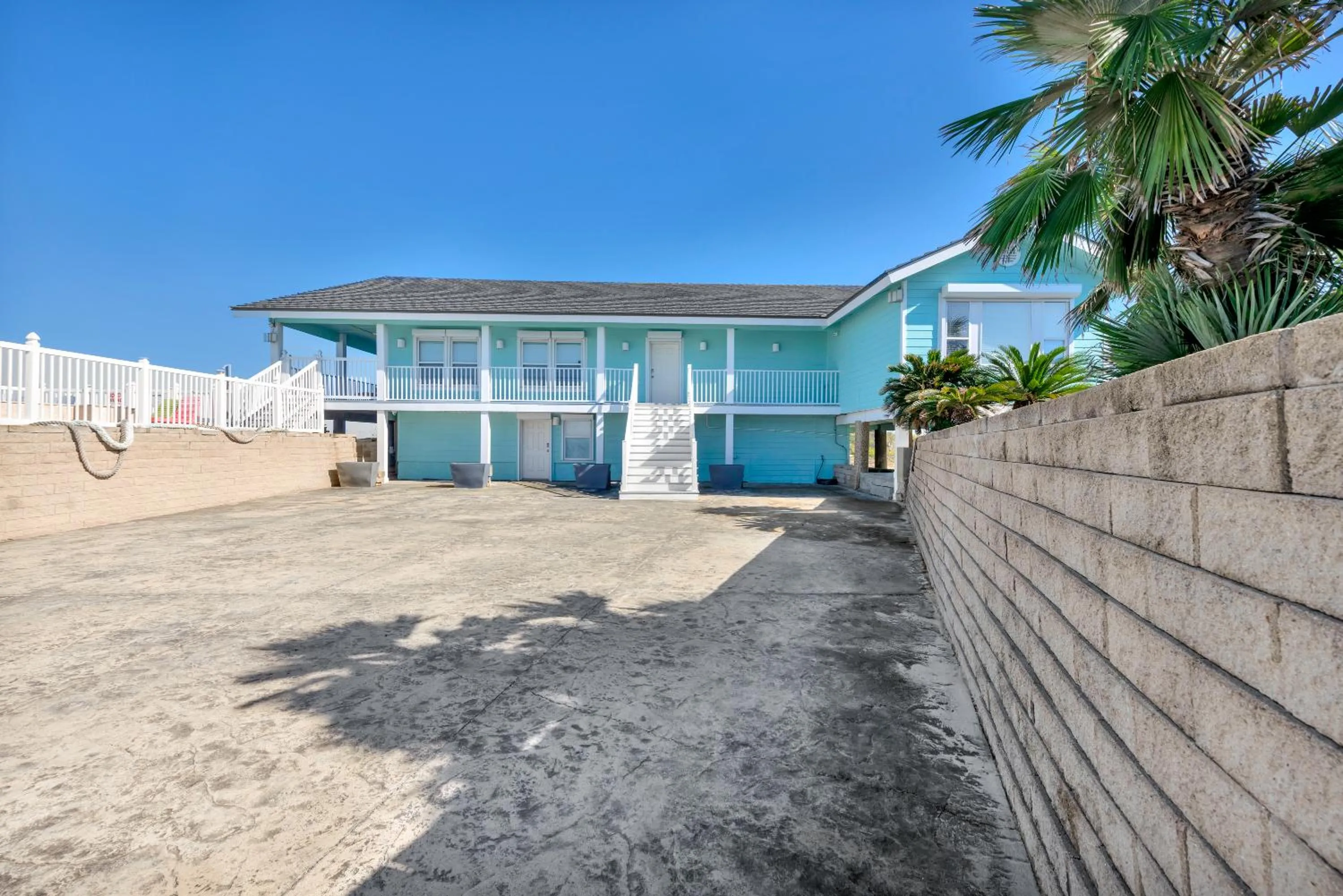 Other in Executive Beach Paradise SH7345