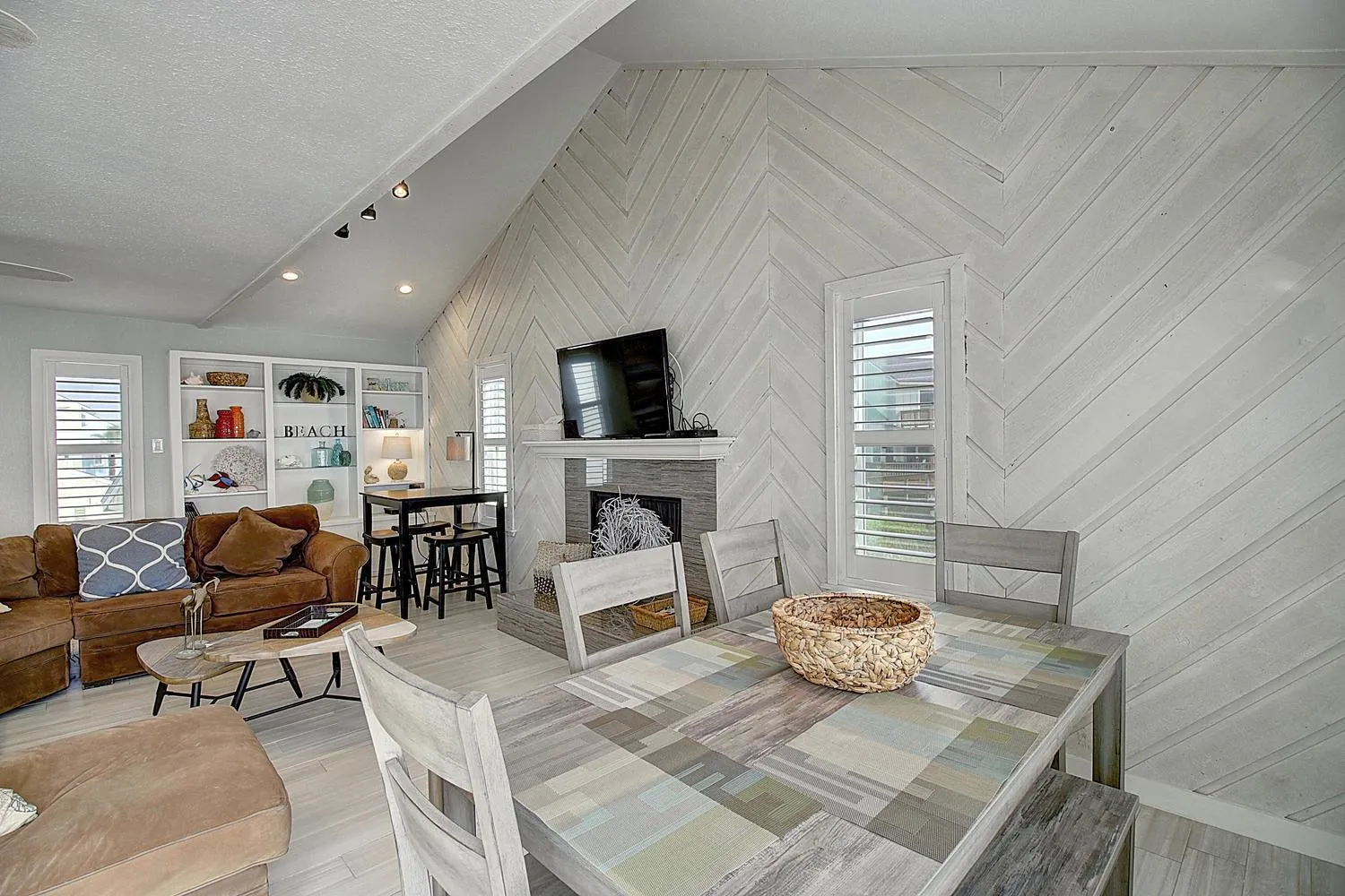 Other in Waters Edge 6LC