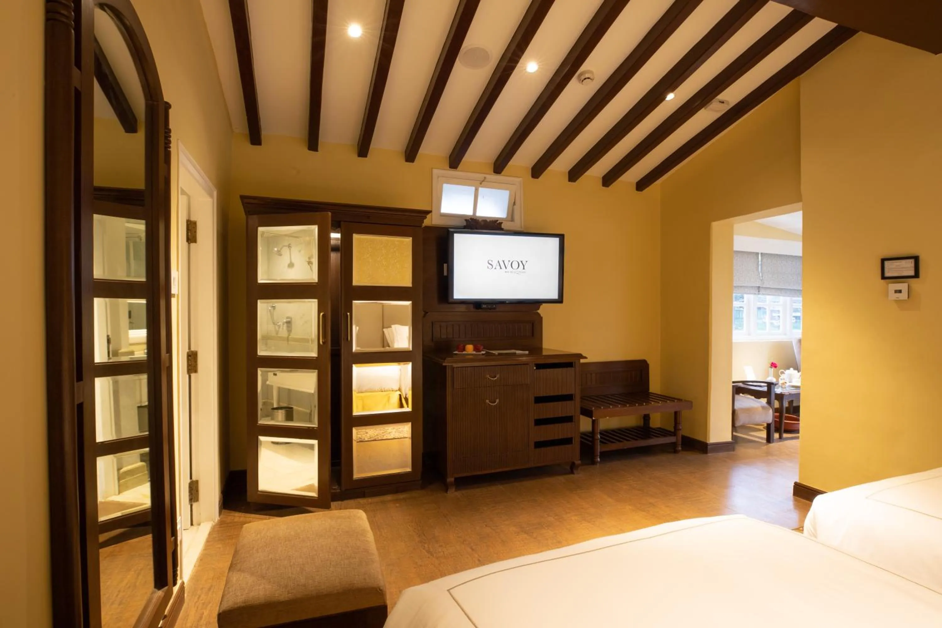 Day, Bed in Savoy - IHCL SeleQtions