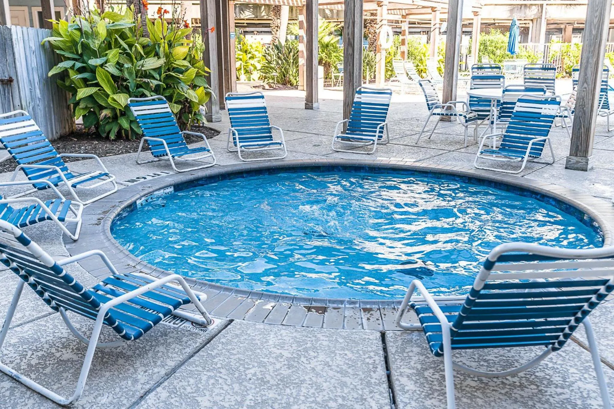 Hot Tub in Steps to Pool and BeachAmazing Views from Two Balconies