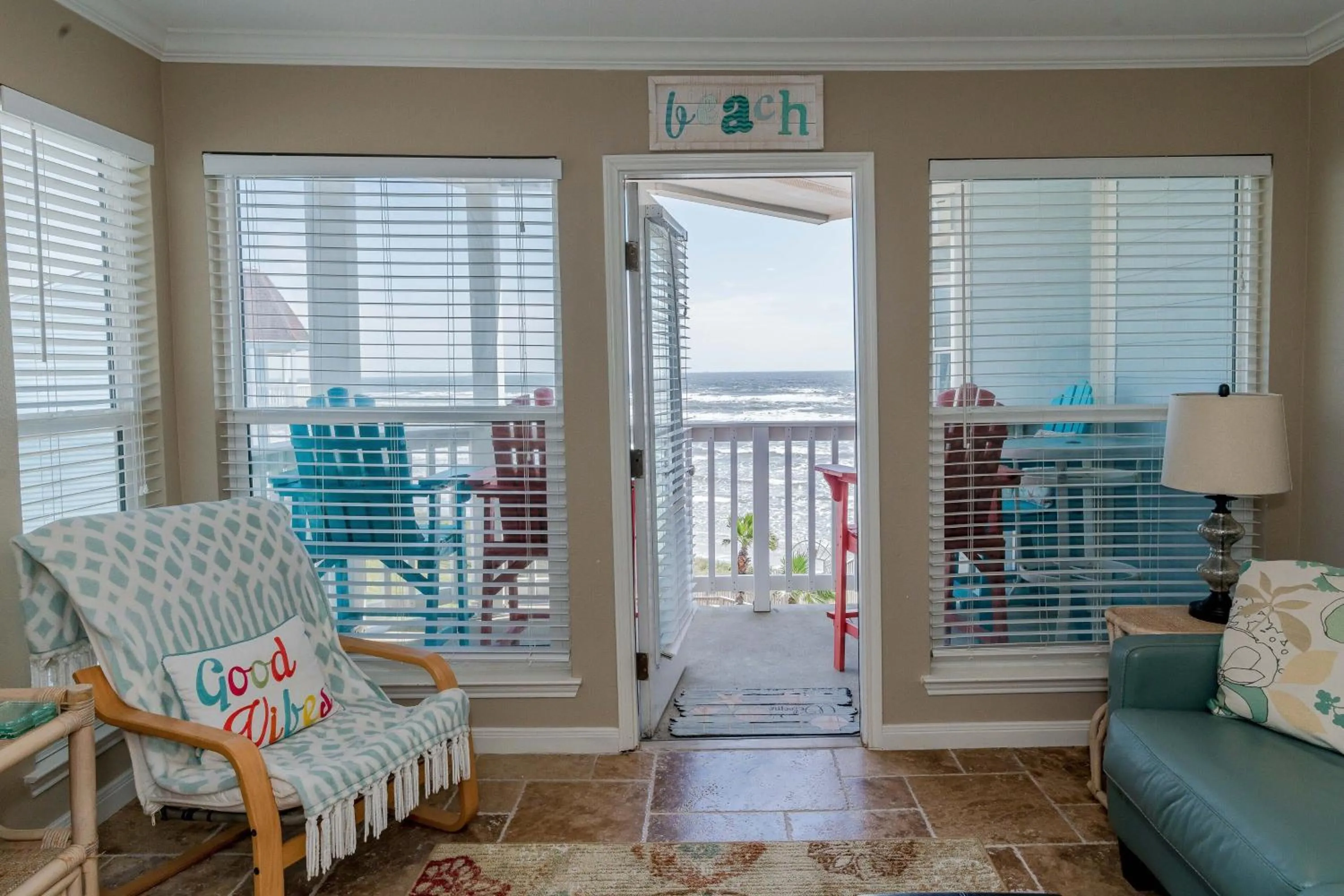 Balcony/Terrace in Steps to Pool and BeachAmazing Views from Two Balconies
