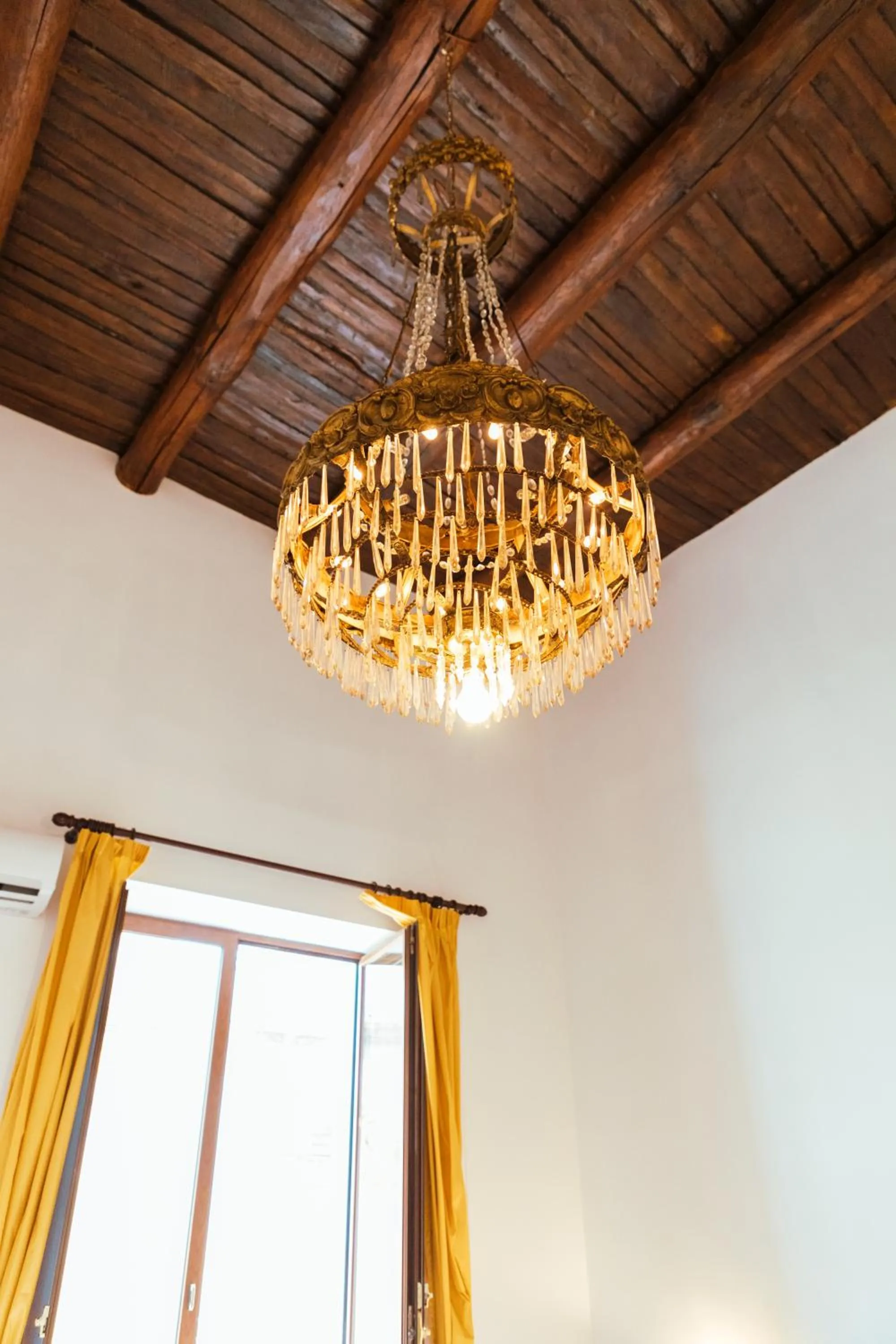 Decorative detail in Relais CuoreNapoletano