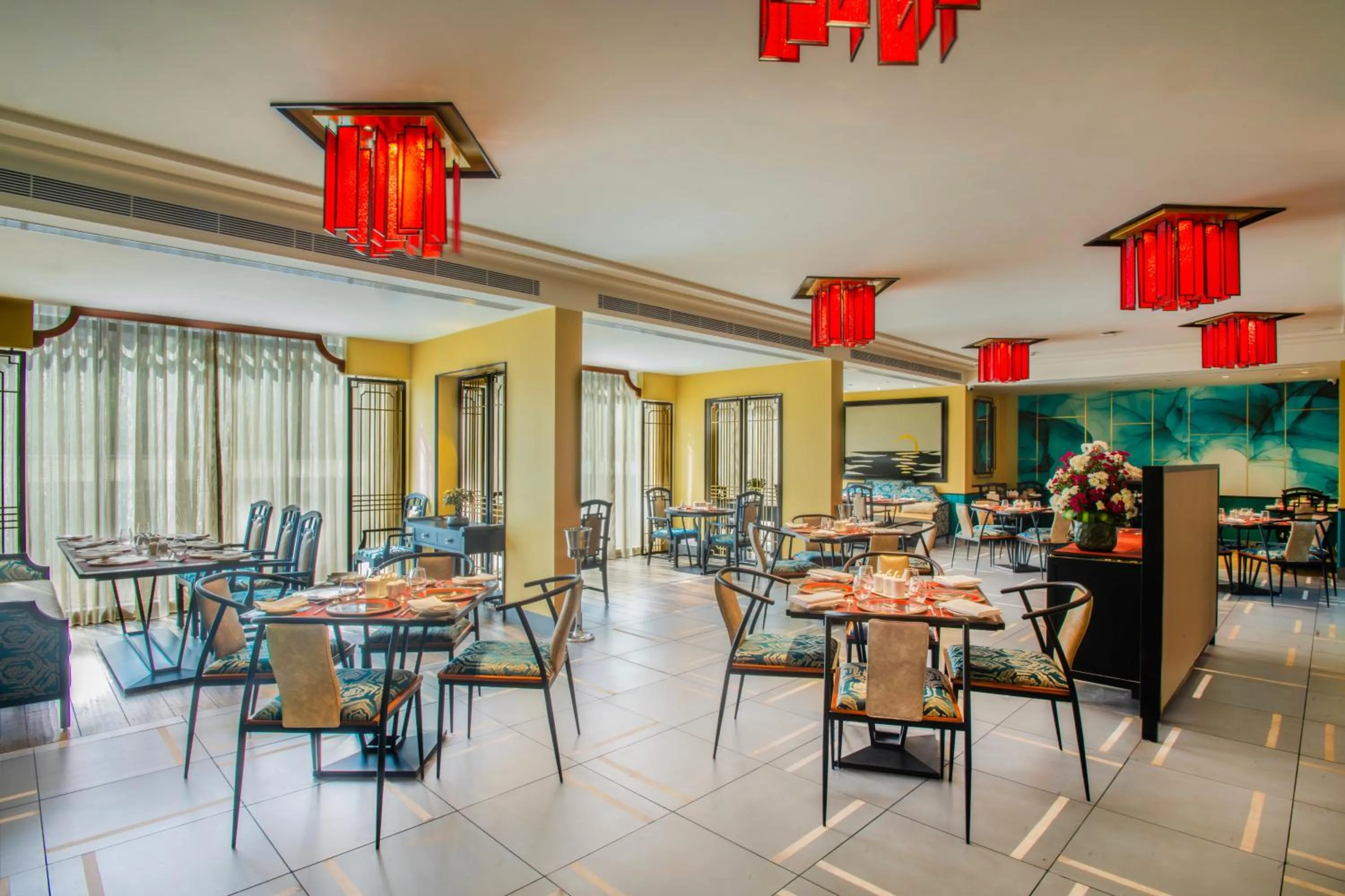 Restaurant/places to eat in Vivanta Mangalore Oldport Road - Formerly Known as Taj Manjarun