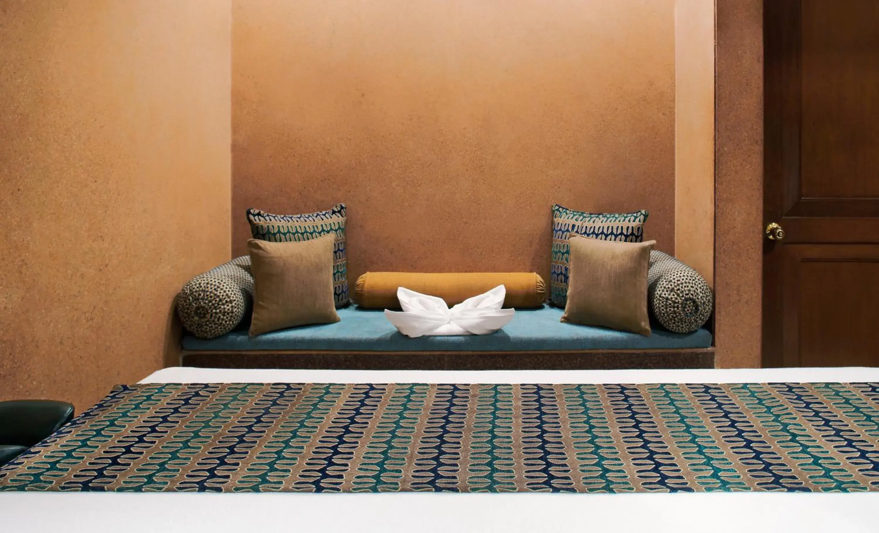 Seating area, Bed in Taj Mahal Lucknow Seating area, Bed in Taj Mahal Lucknow