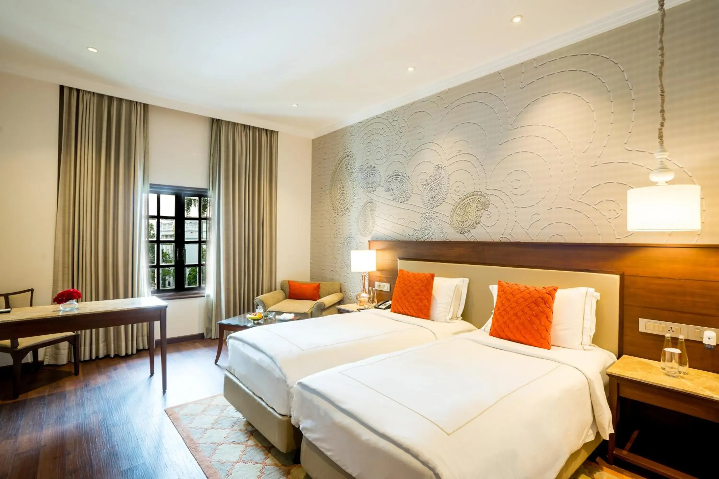 Bed in Taj Mahal Lucknow Bed in Taj Mahal Lucknow