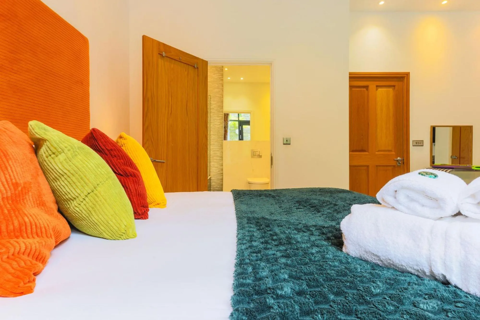 Double Room with Garden View in Beachcliff Rooms & Apartments
