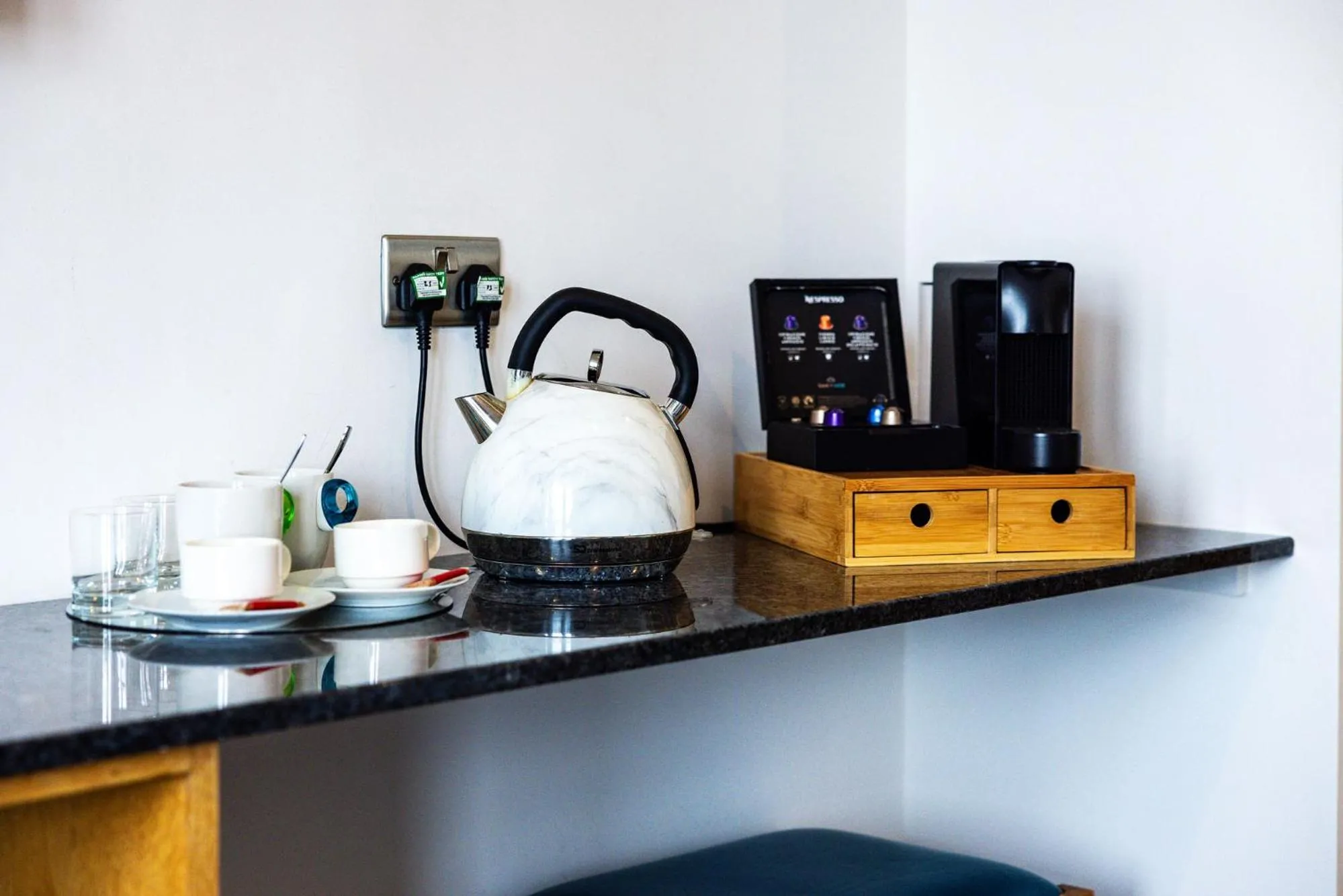 Double Room with Sea View in Beachcliff Rooms & Apartments