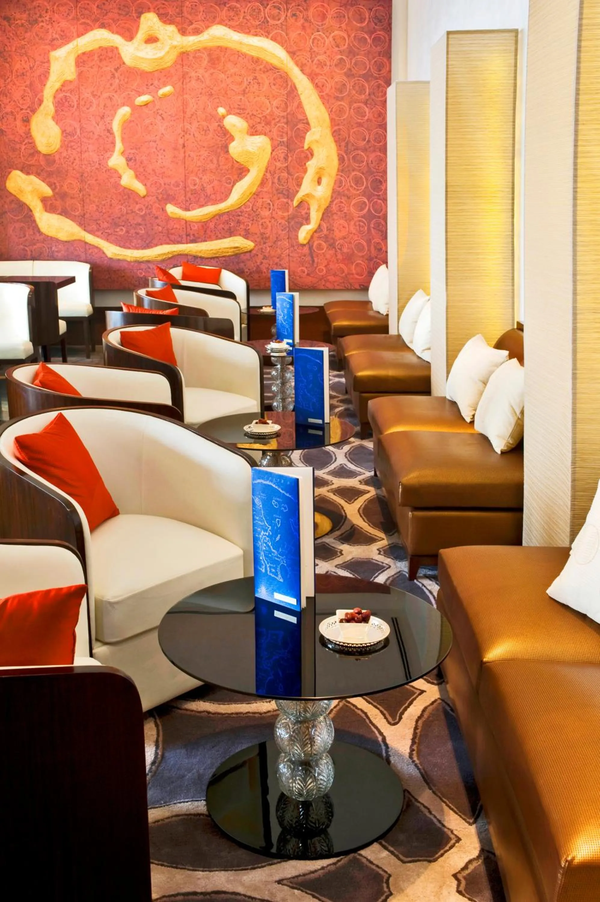 Restaurant/places to eat in The Taj Mahal Tower, Mumbai