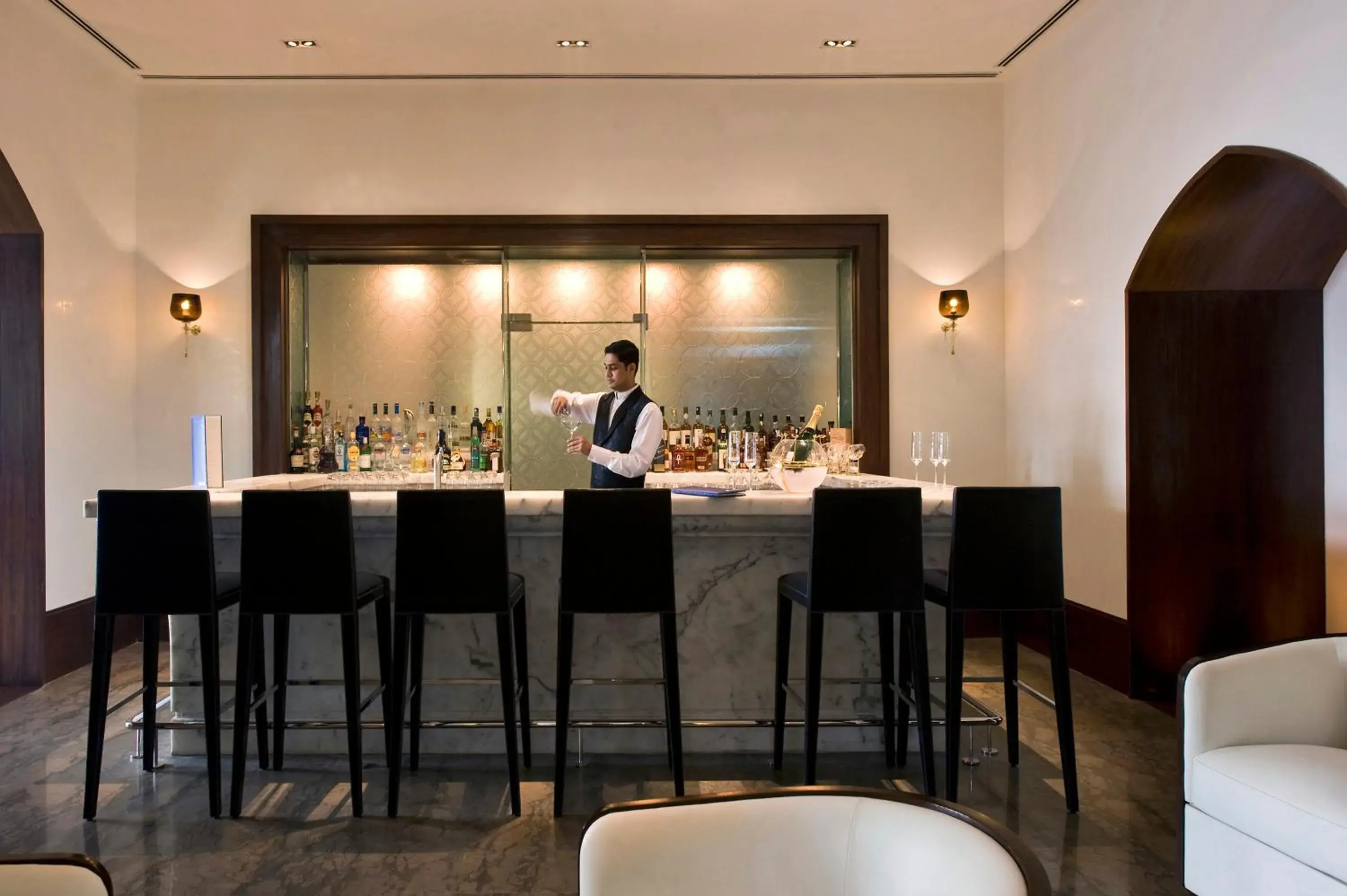 Lounge or bar in The Taj Mahal Tower, Mumbai Lounge or bar in The Taj Mahal Tower, Mumbai