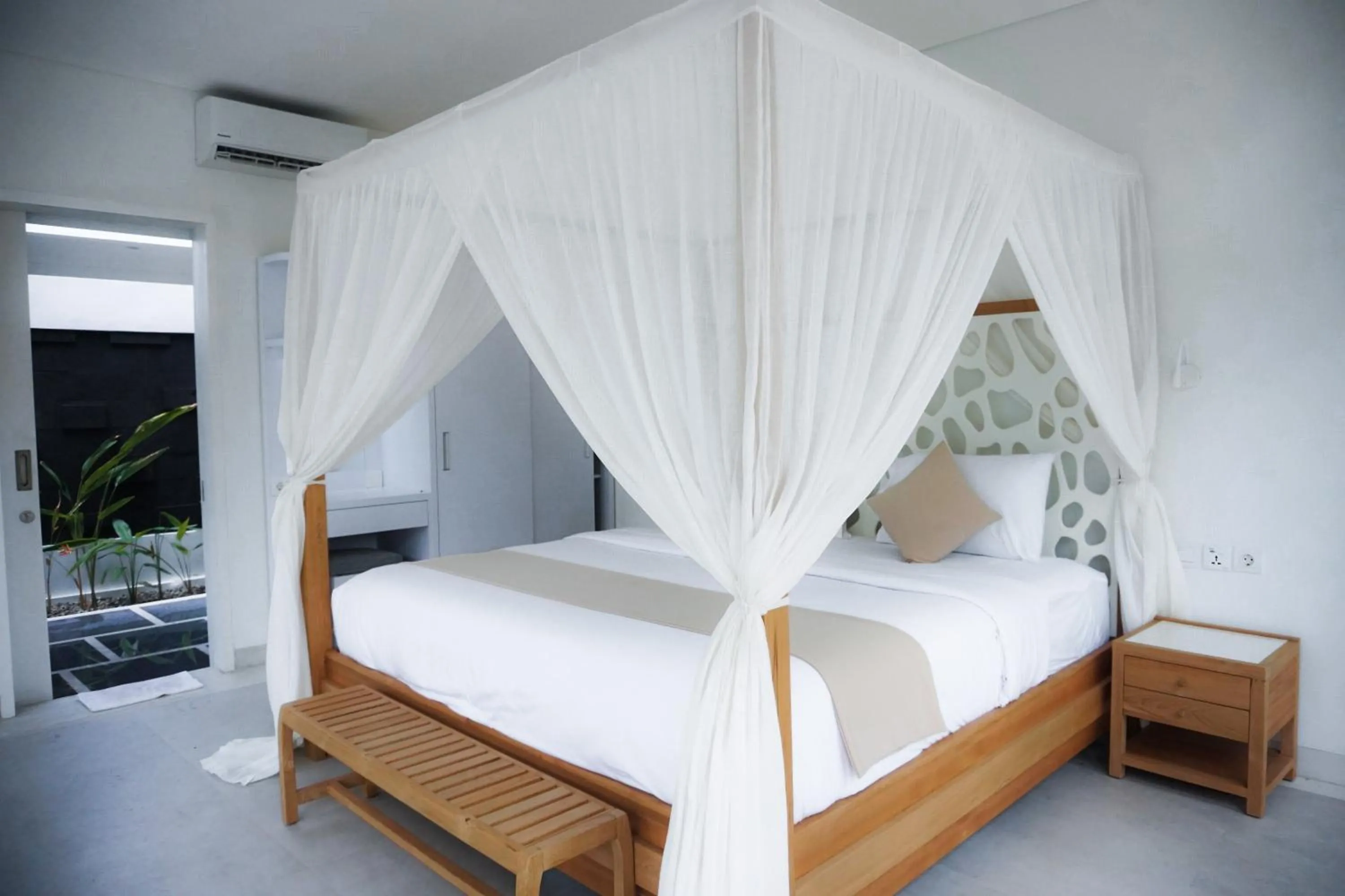 Bailey Three-Bedroom Villa in Tropik Resort Lombok