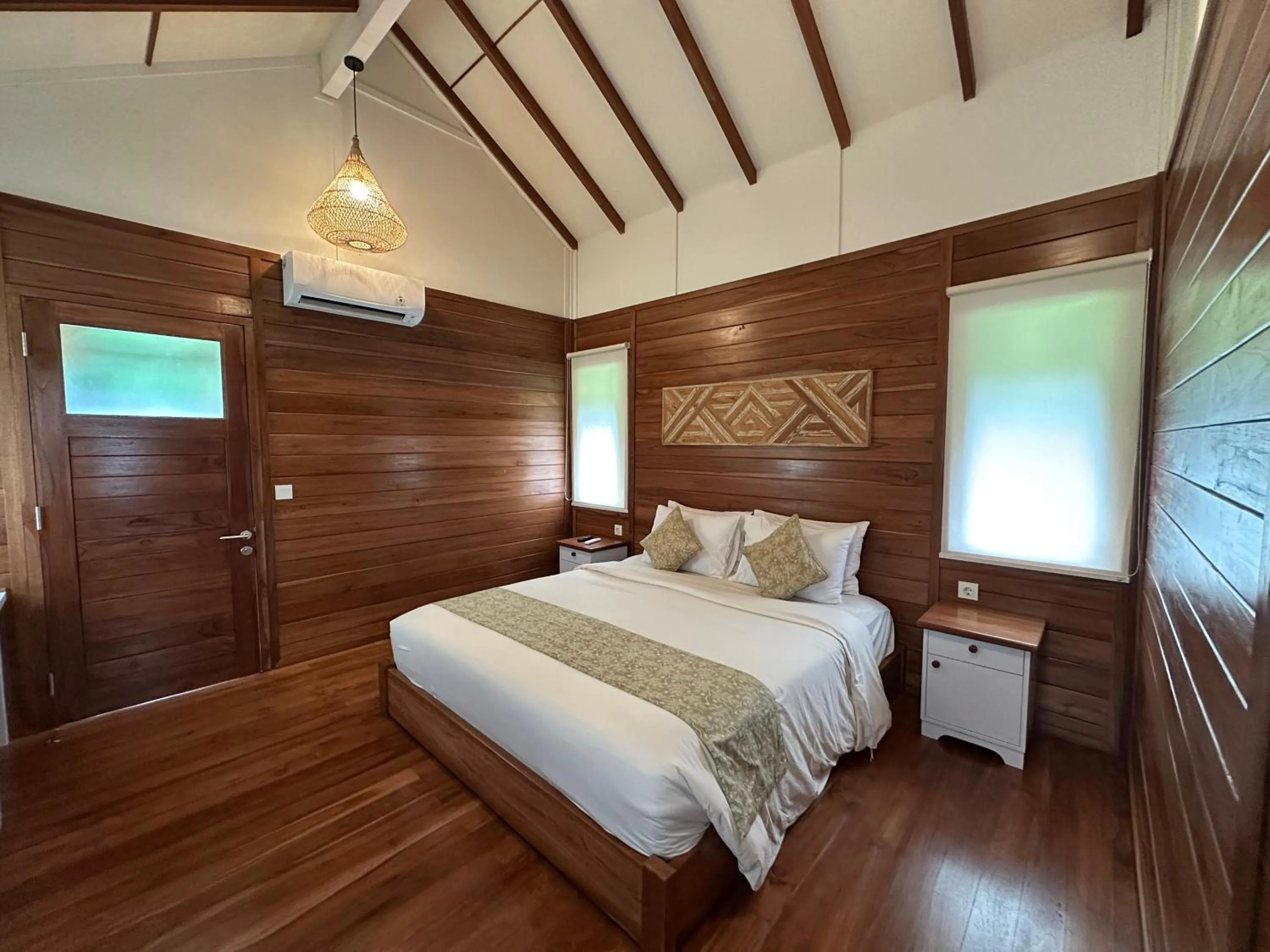 One-Bedroom Bungalow in Tropik Resort Lombok