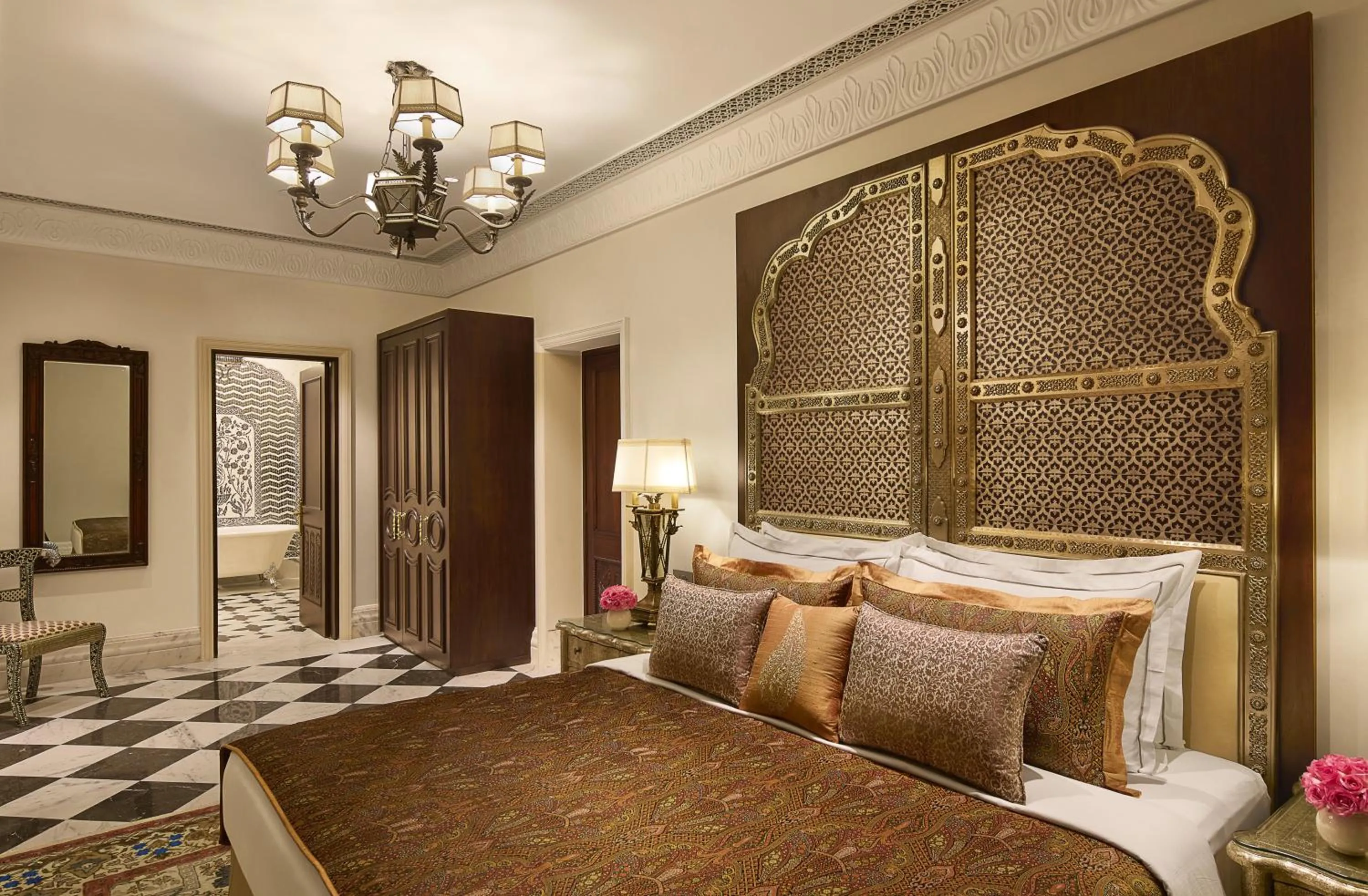 Bed in Jai Mahal Palace