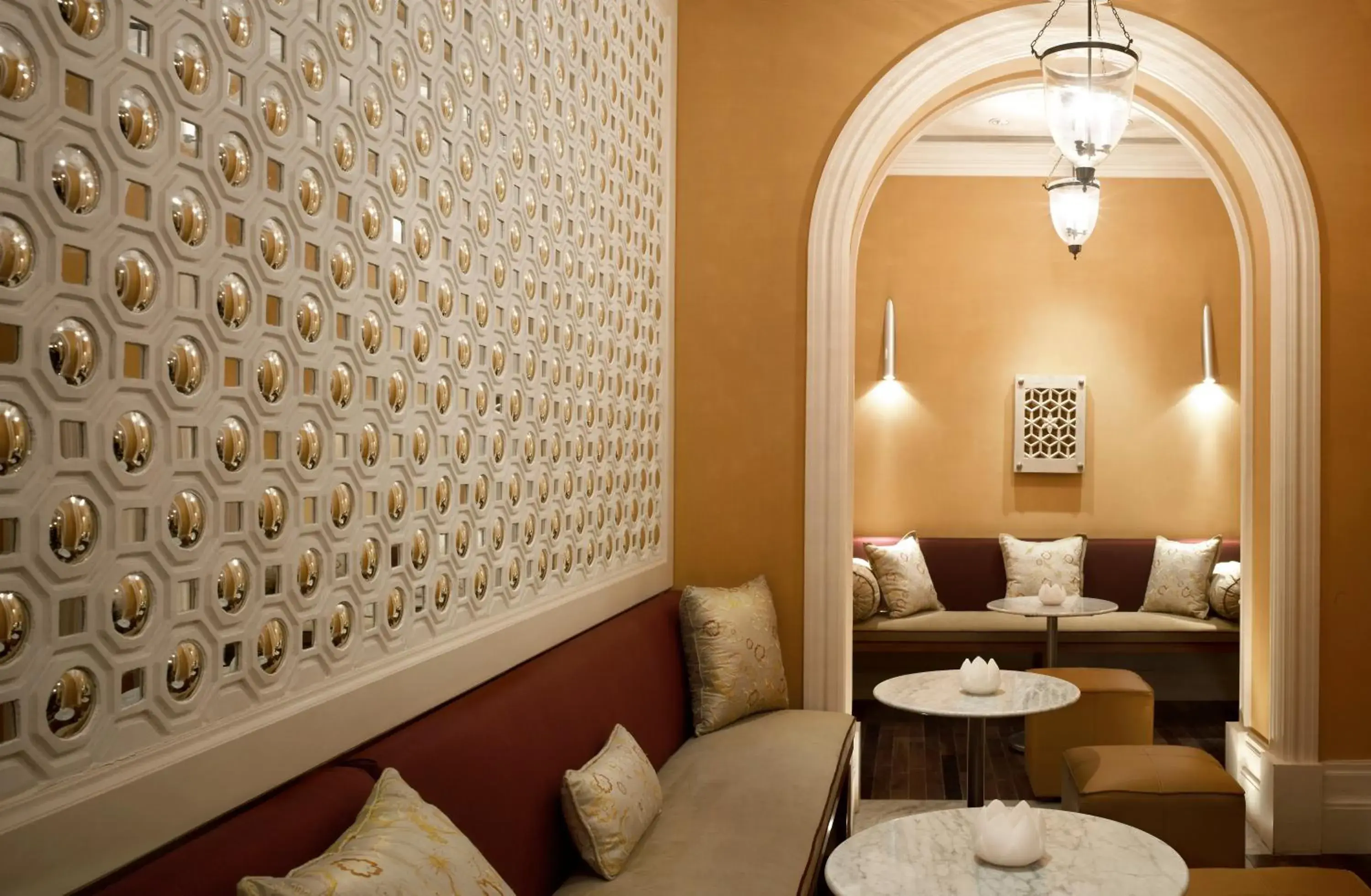 Lounge or bar in Jai Mahal Palace Lounge or bar in Jai Mahal Palace
