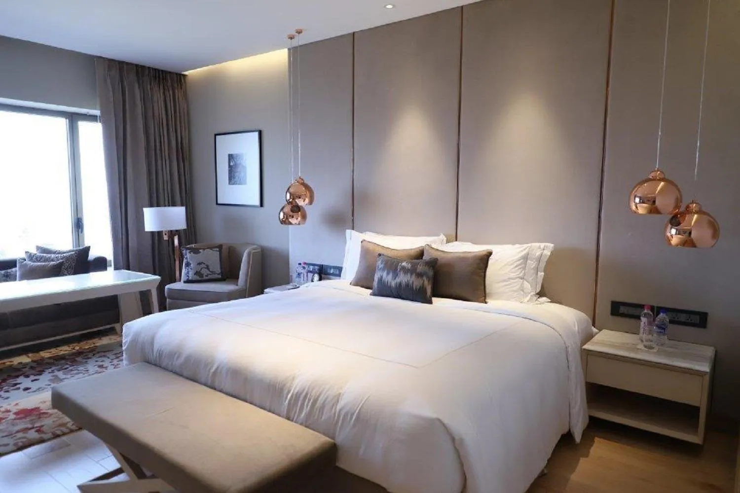 Photo of the whole room, Bed in Taj Lands End